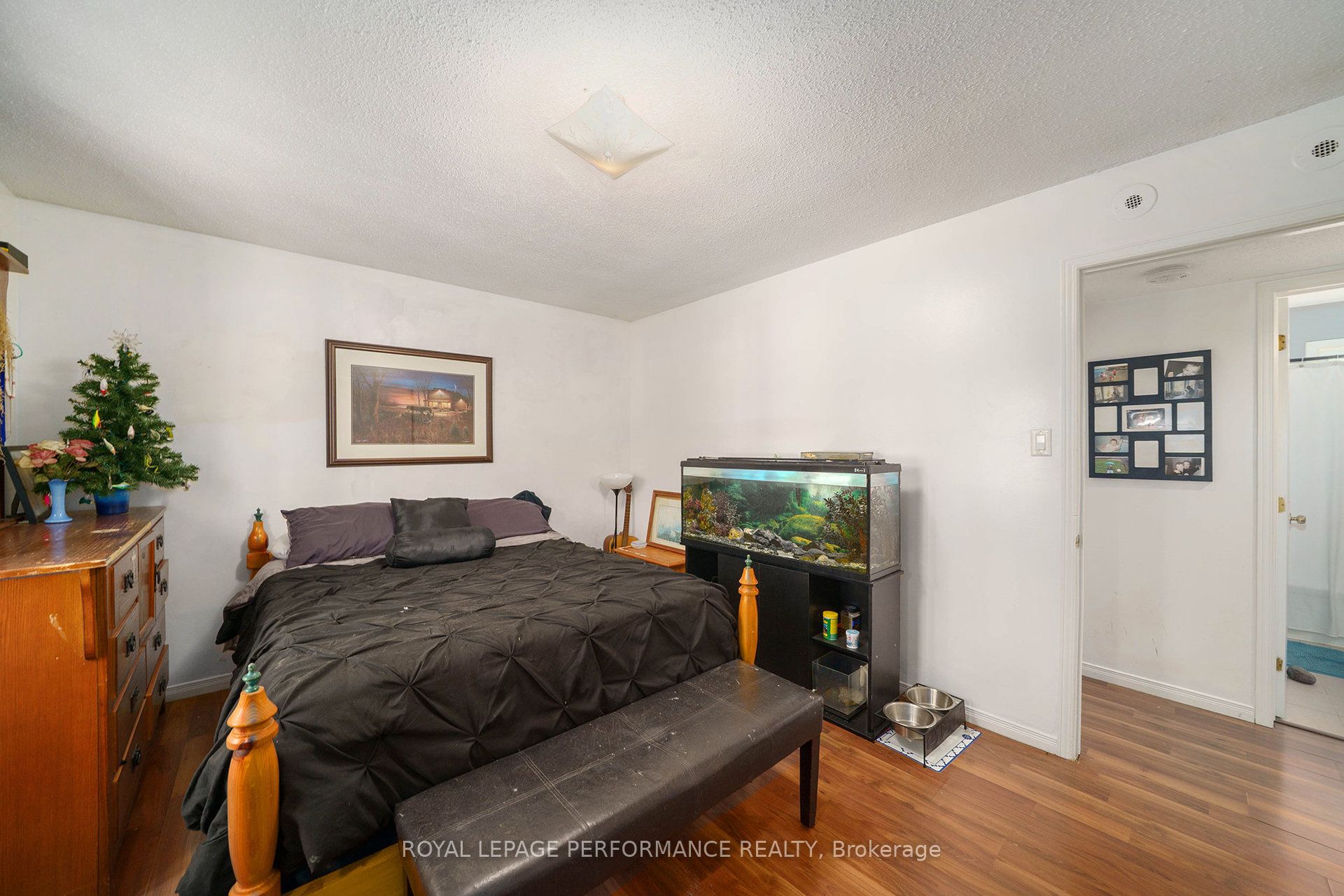 2540 Market Street Property Photo 33