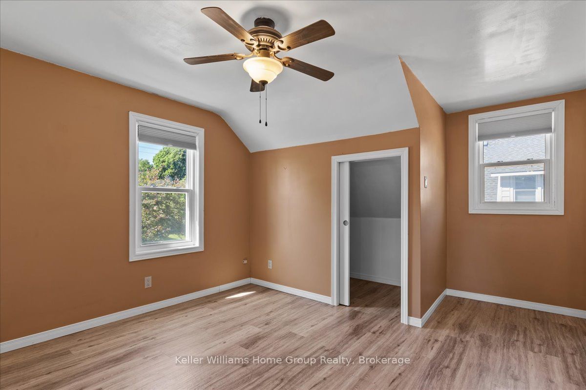 138 Frederick Street E Property Photo 19