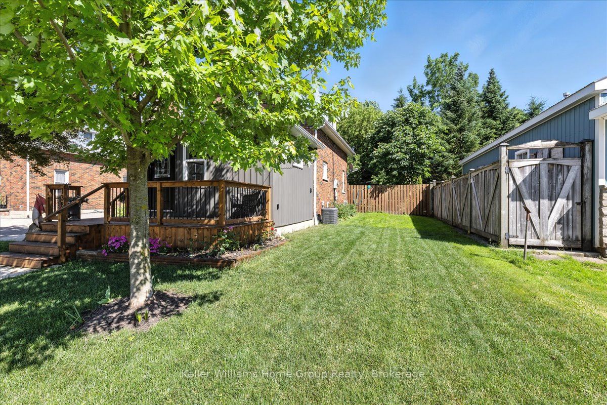 138 Frederick Street E Property Photo 26