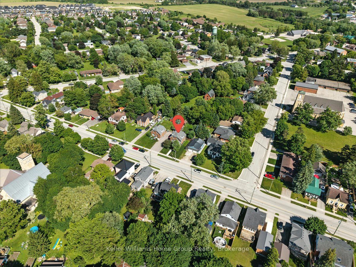 138 Frederick Street E Property Photo 33