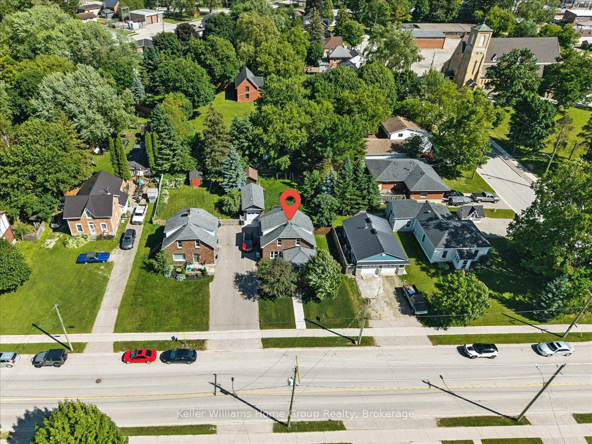 138 Frederick Street E Property Photo 34