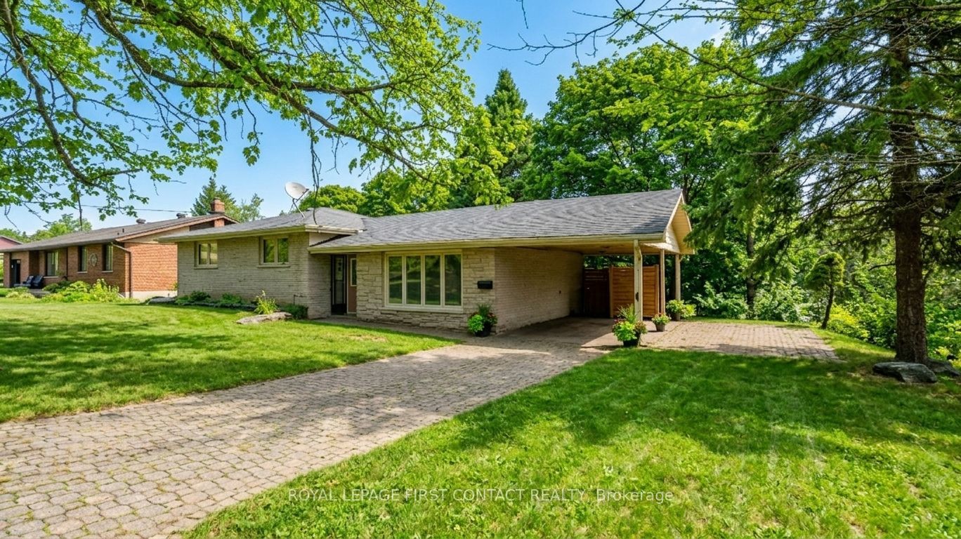 18 Kennedy Drive Property Photo 1