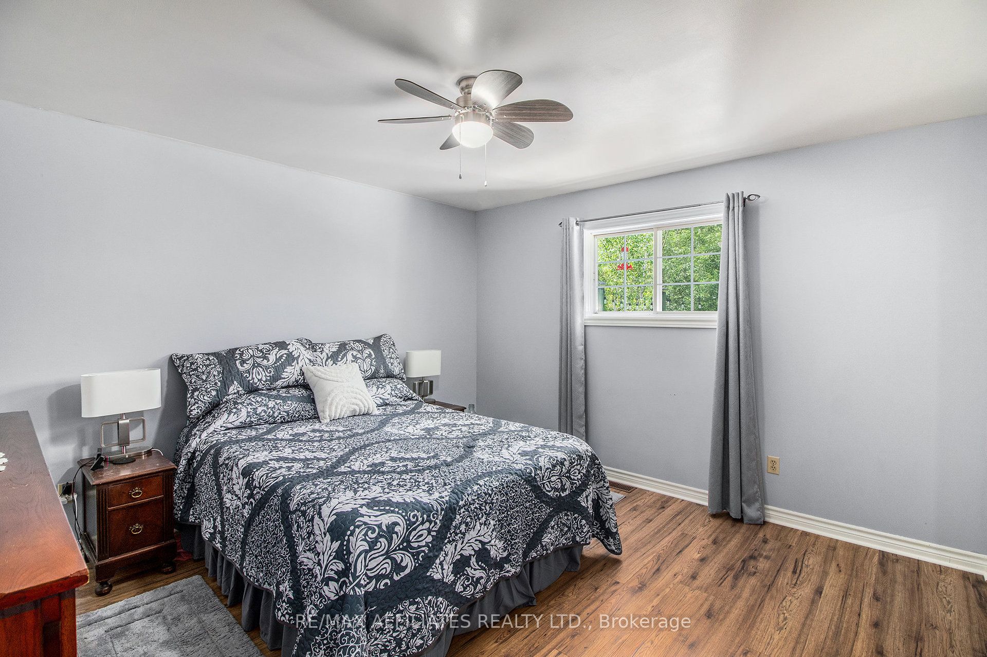 9674 Hall Road Property Photo 10
