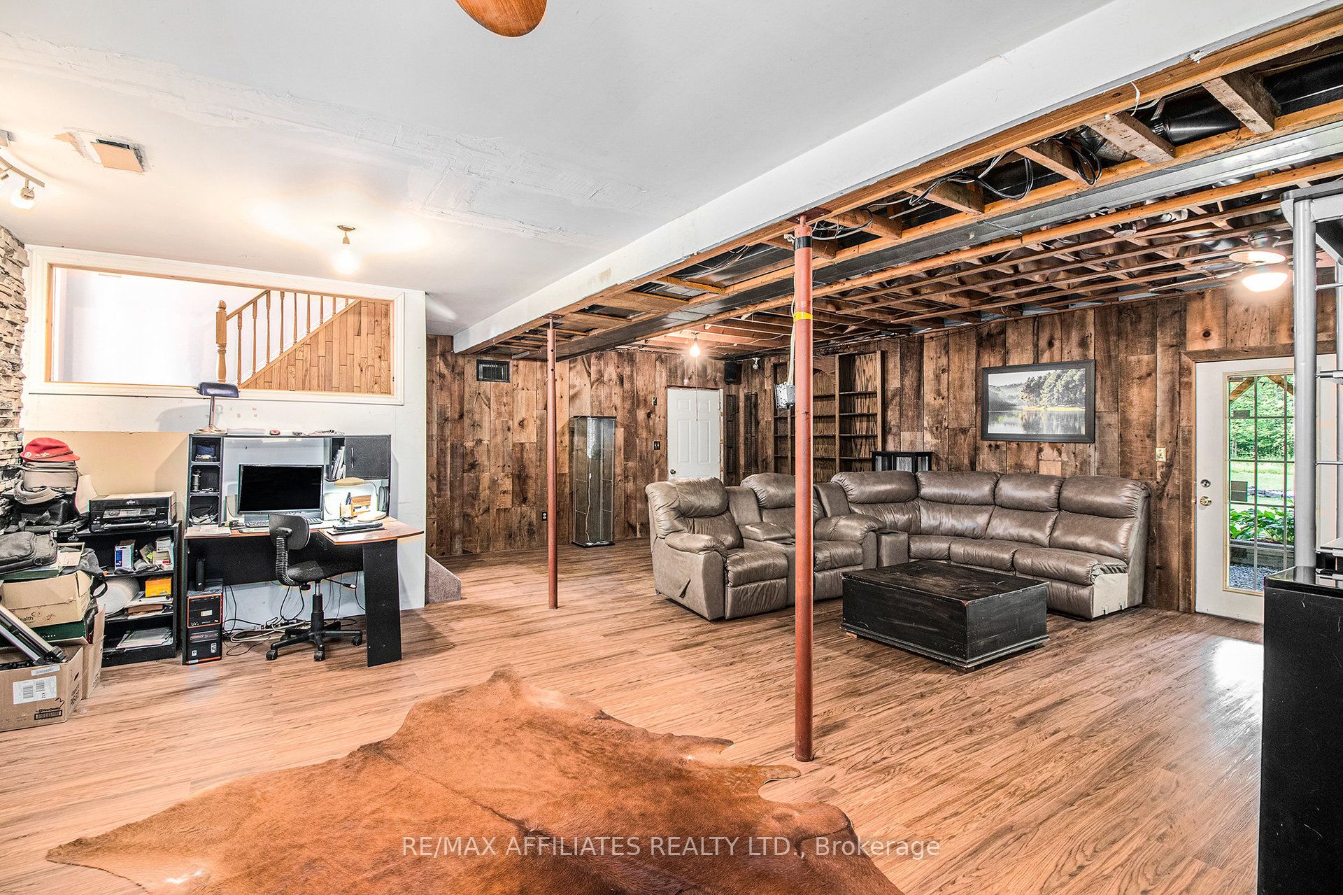 9674 Hall Road Property Photo 14