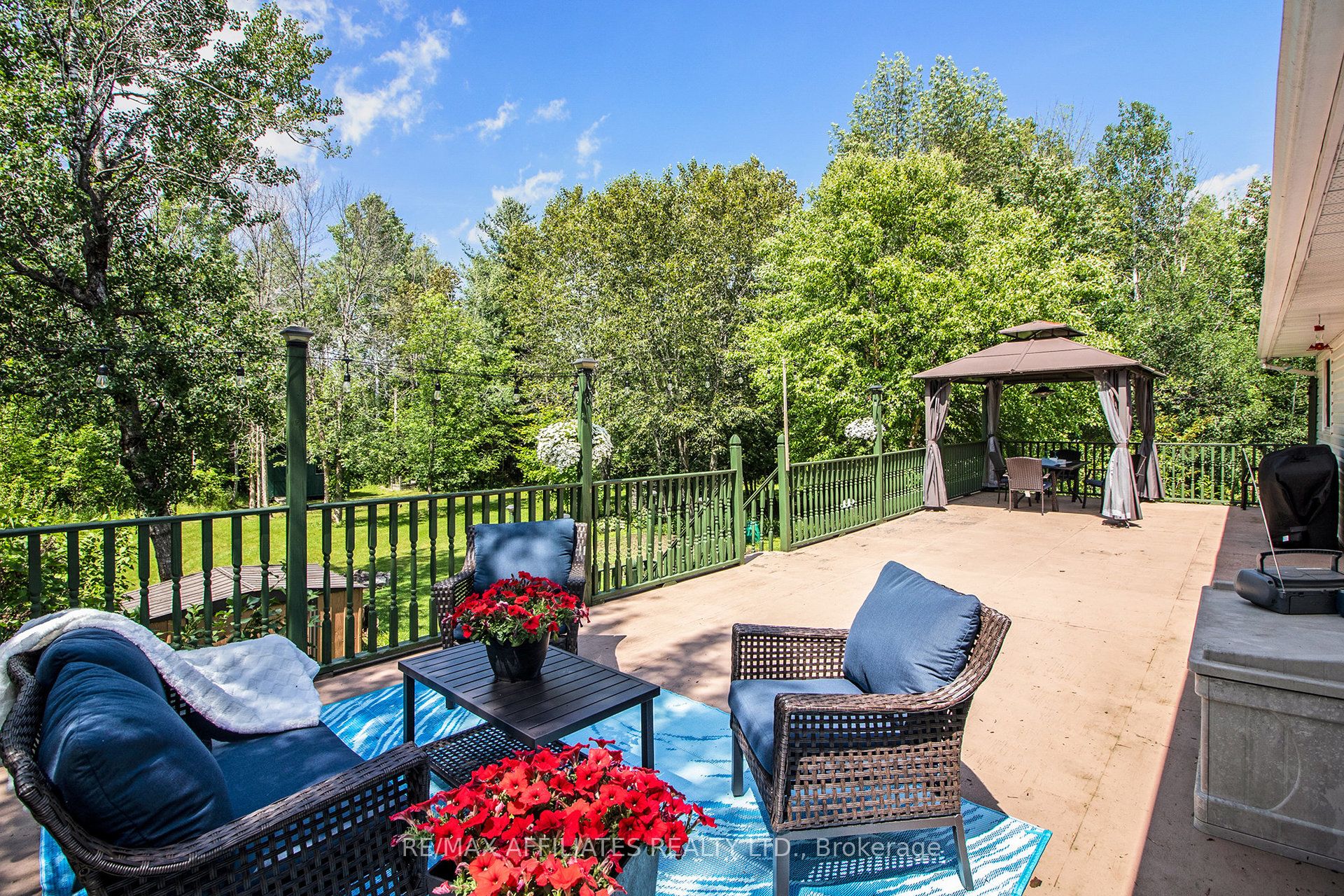 9674 Hall Road Property Photo 18
