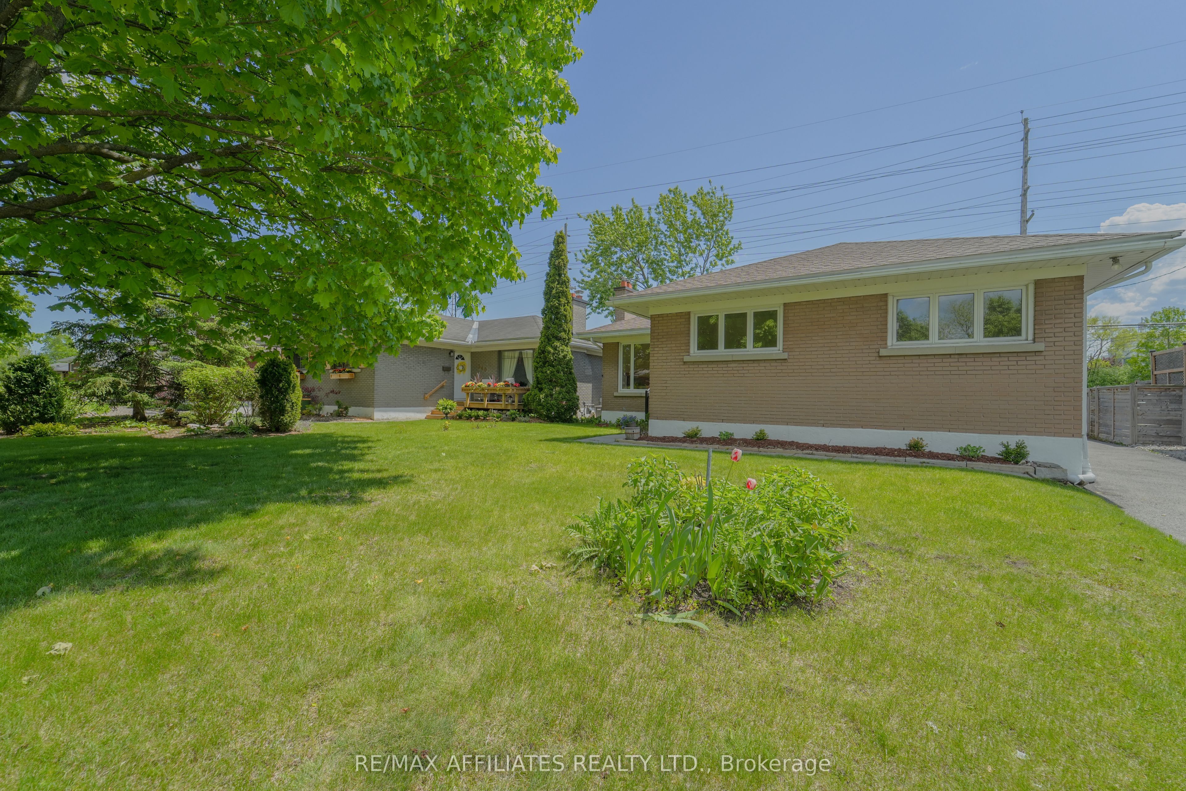 536 Browning Avenue Property Photo 3