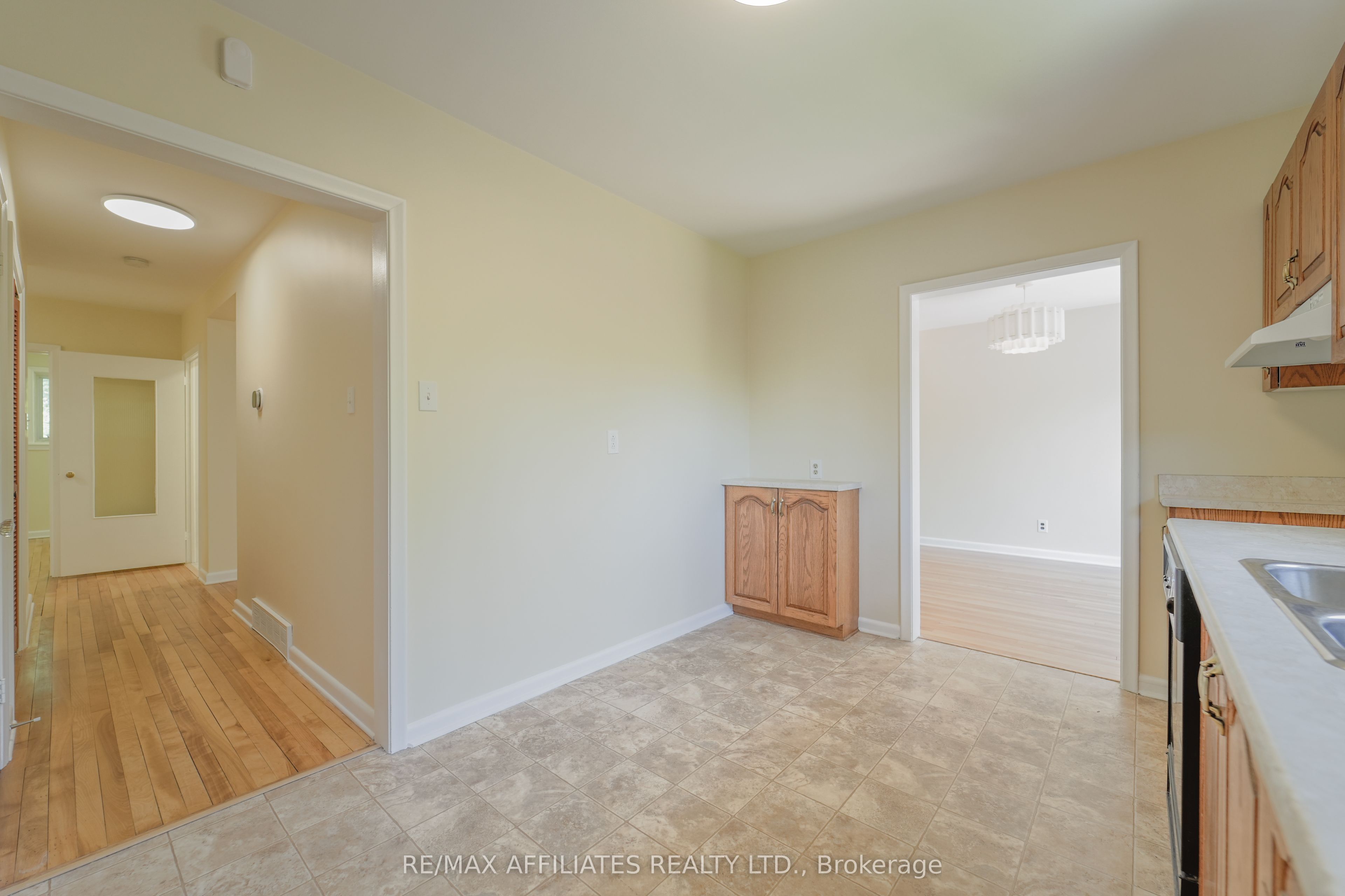 536 Browning Avenue Property Photo 18