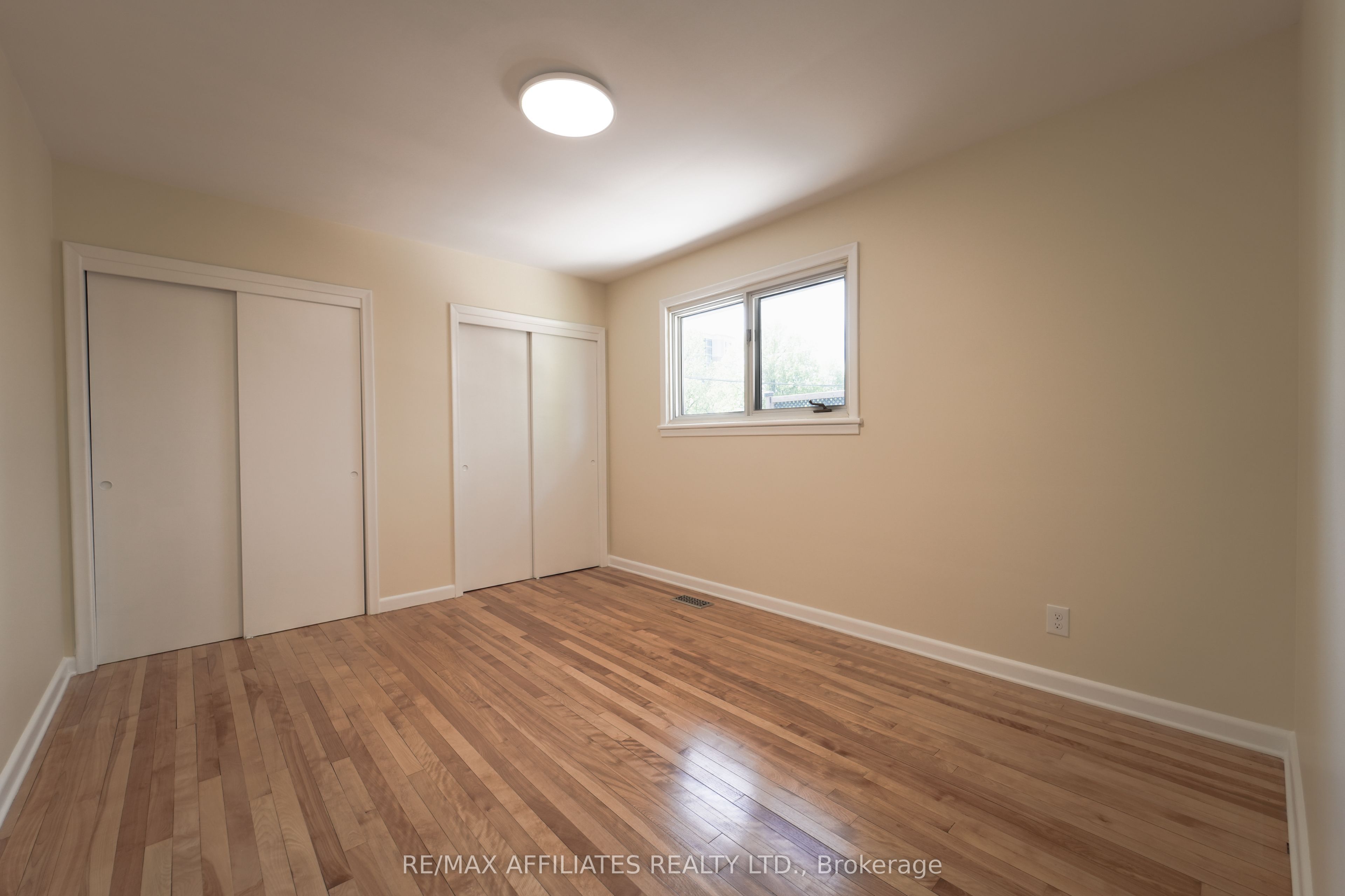 536 Browning Avenue Property Photo 20