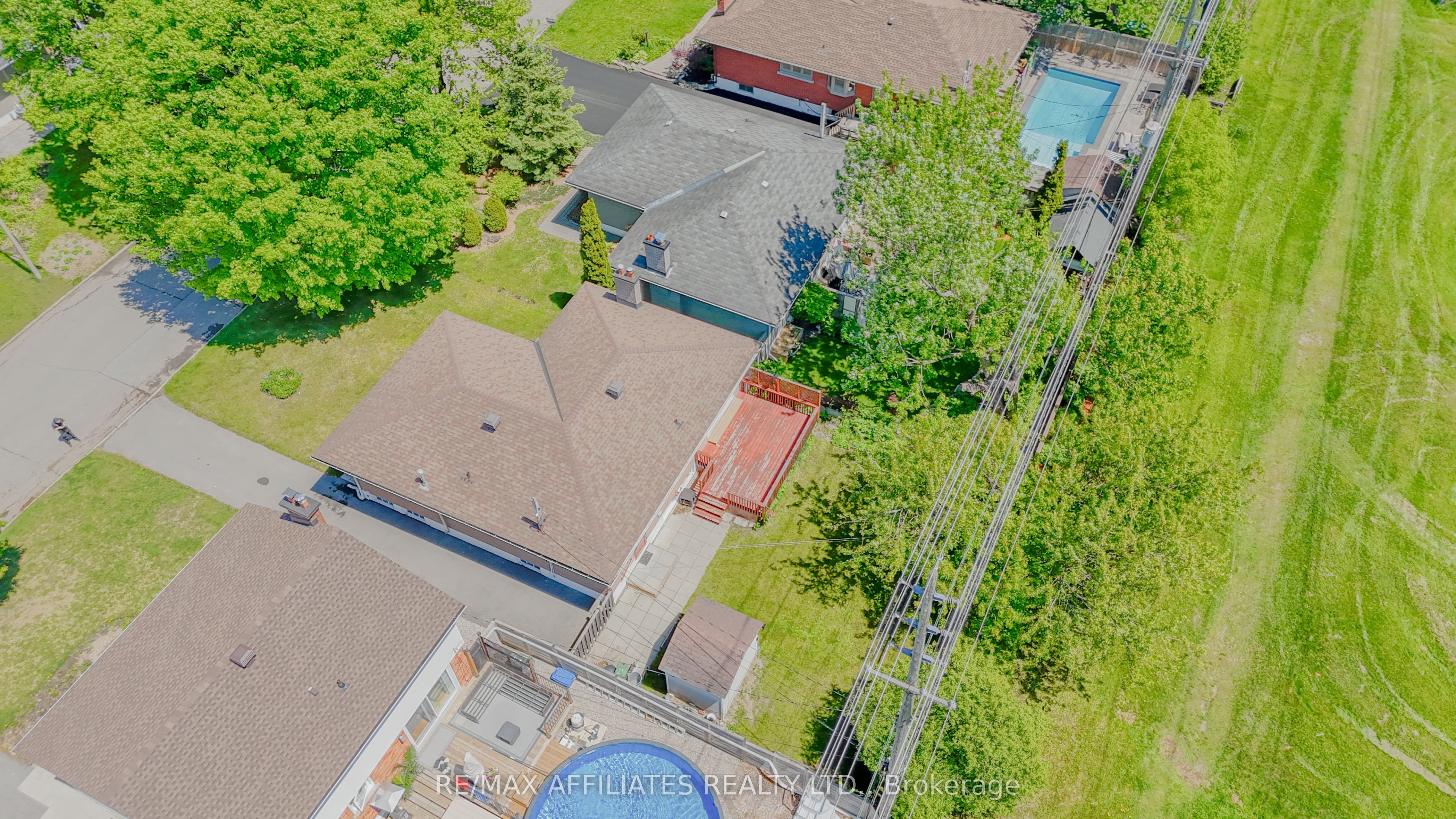 536 Browning Avenue Property Photo 38
