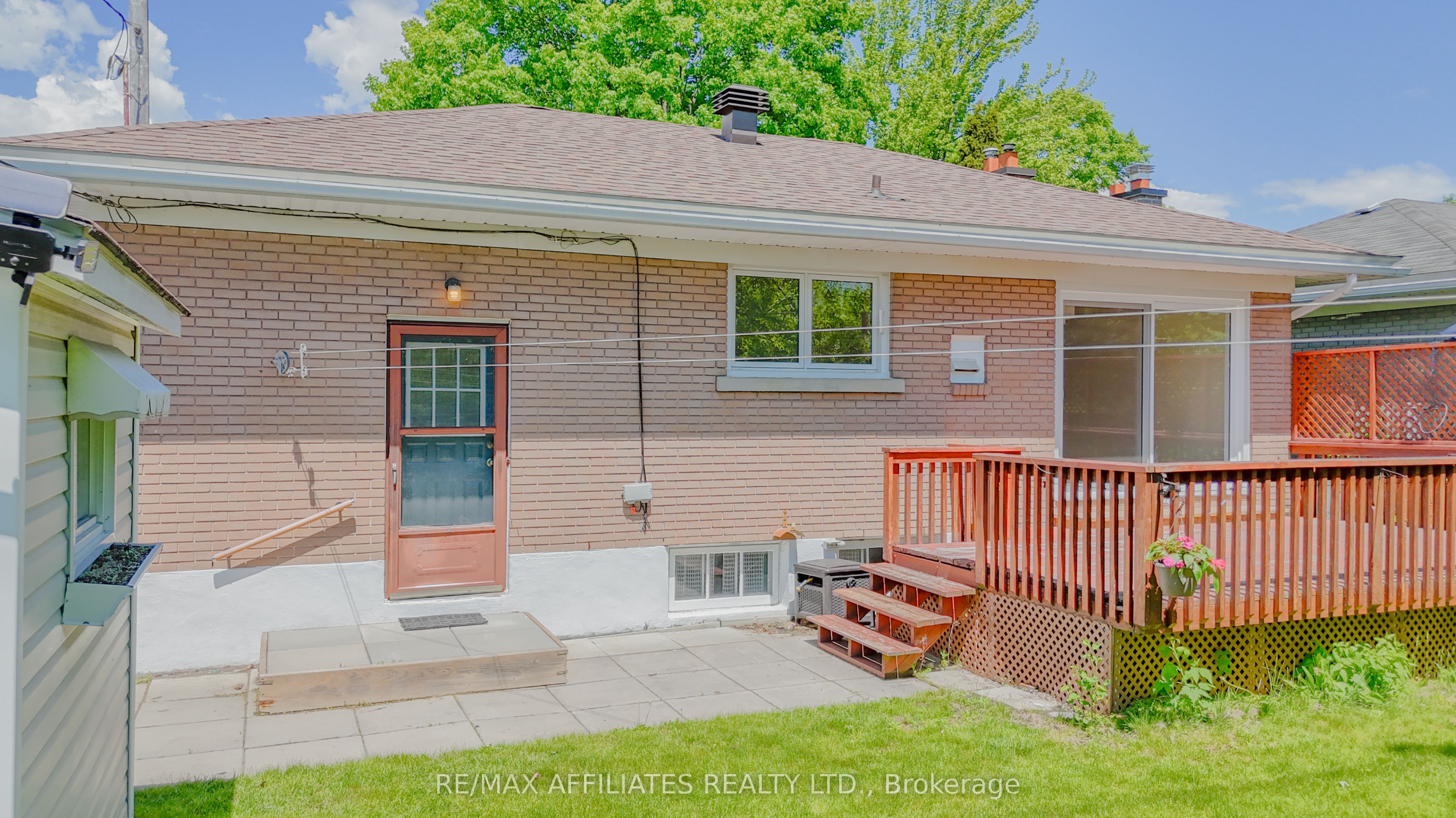 536 Browning Avenue Property Photo 42