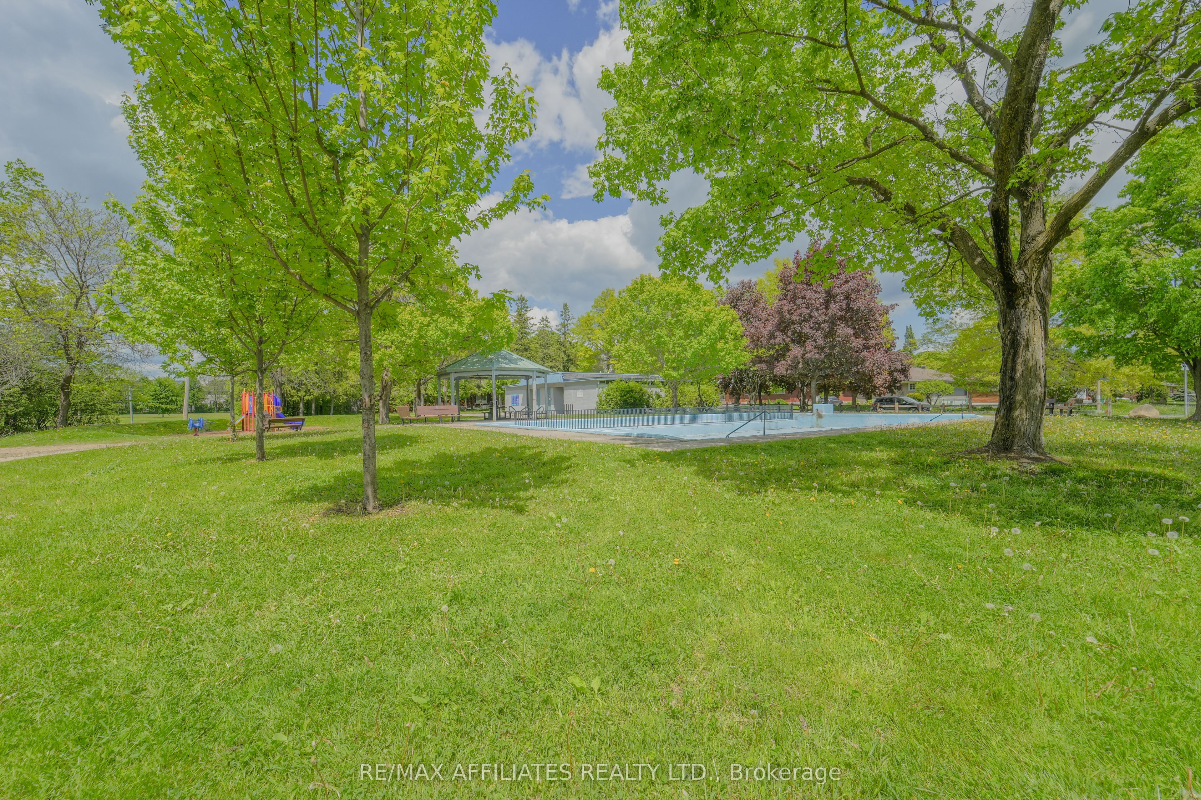 536 Browning Avenue Property Photo 50