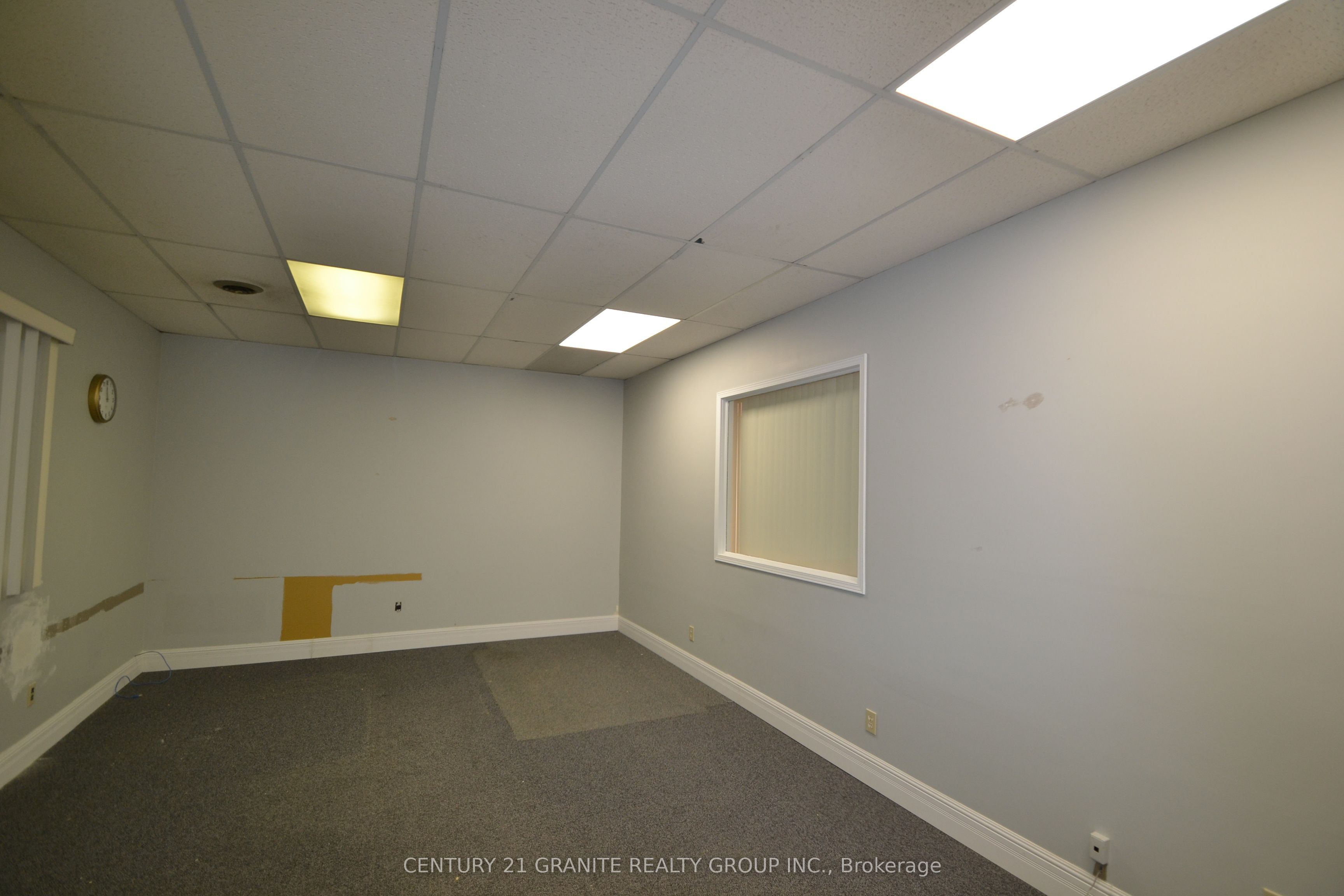 225-231 Hastings Street N 229 Property Photo 13