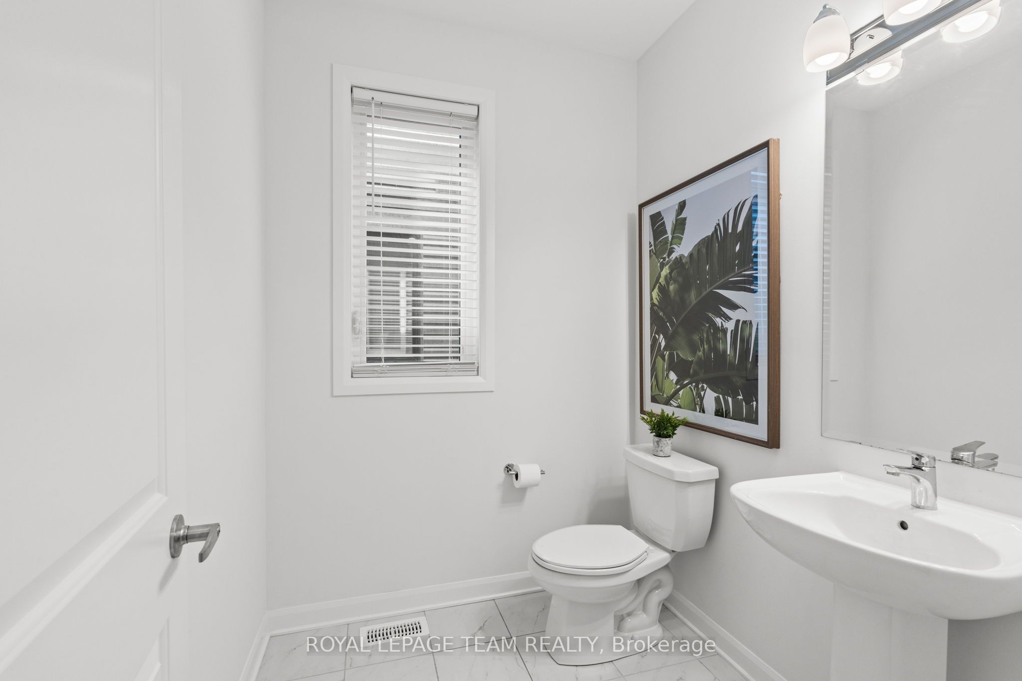 511 Anchor Circle Property Photo 23