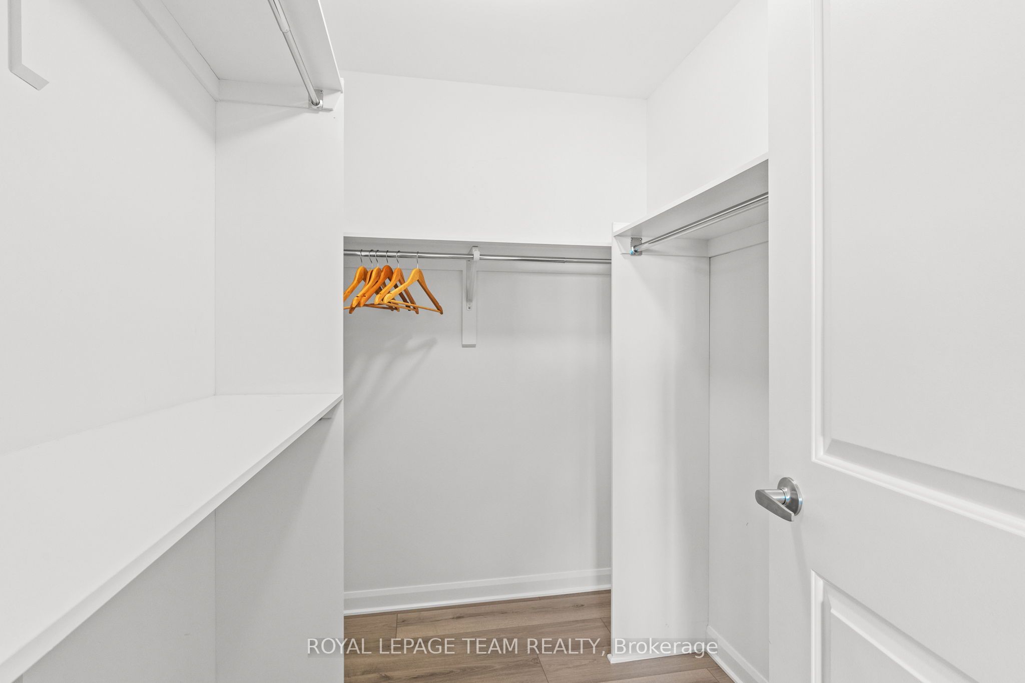 511 Anchor Circle Property Photo 29