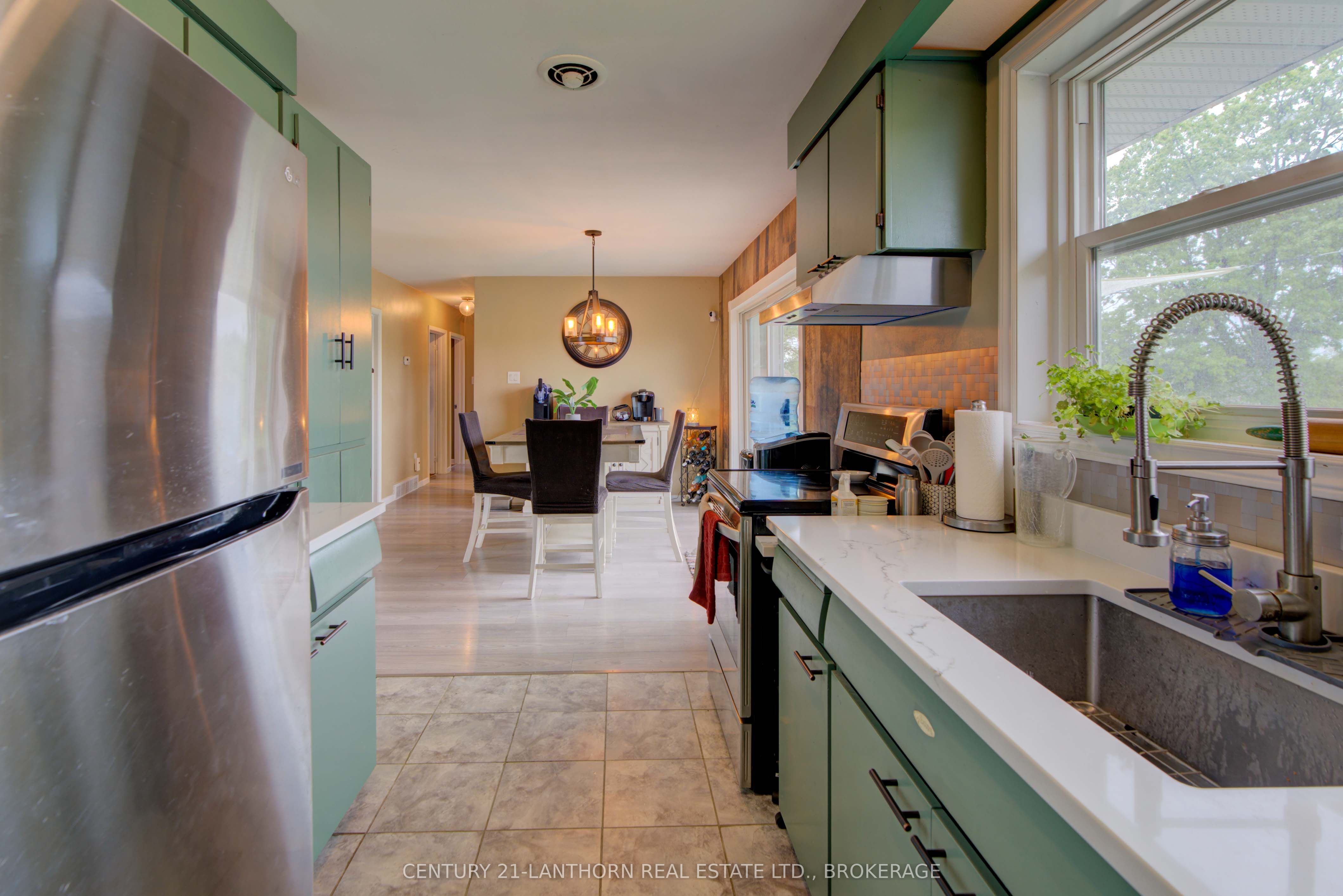 5054 Colebrook Road Property Photo 19