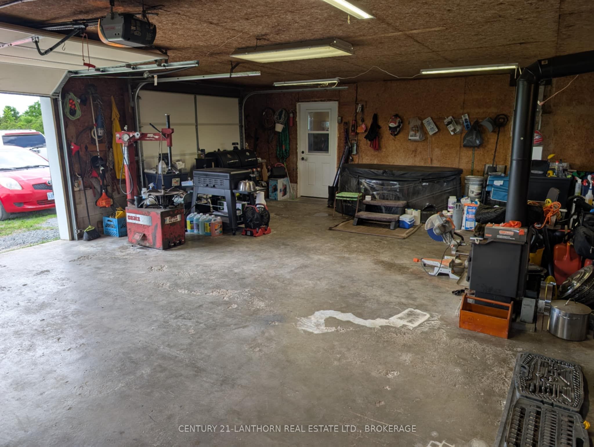 5054 Colebrook Road Property Photo 43