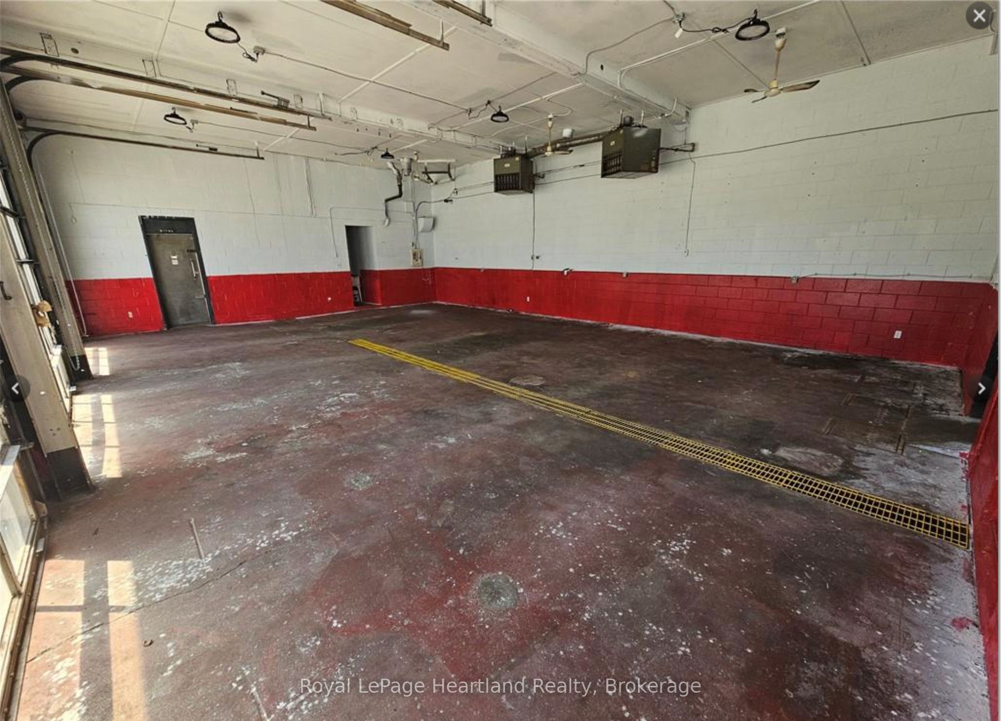 79 Victoria Street N Property Photo 3