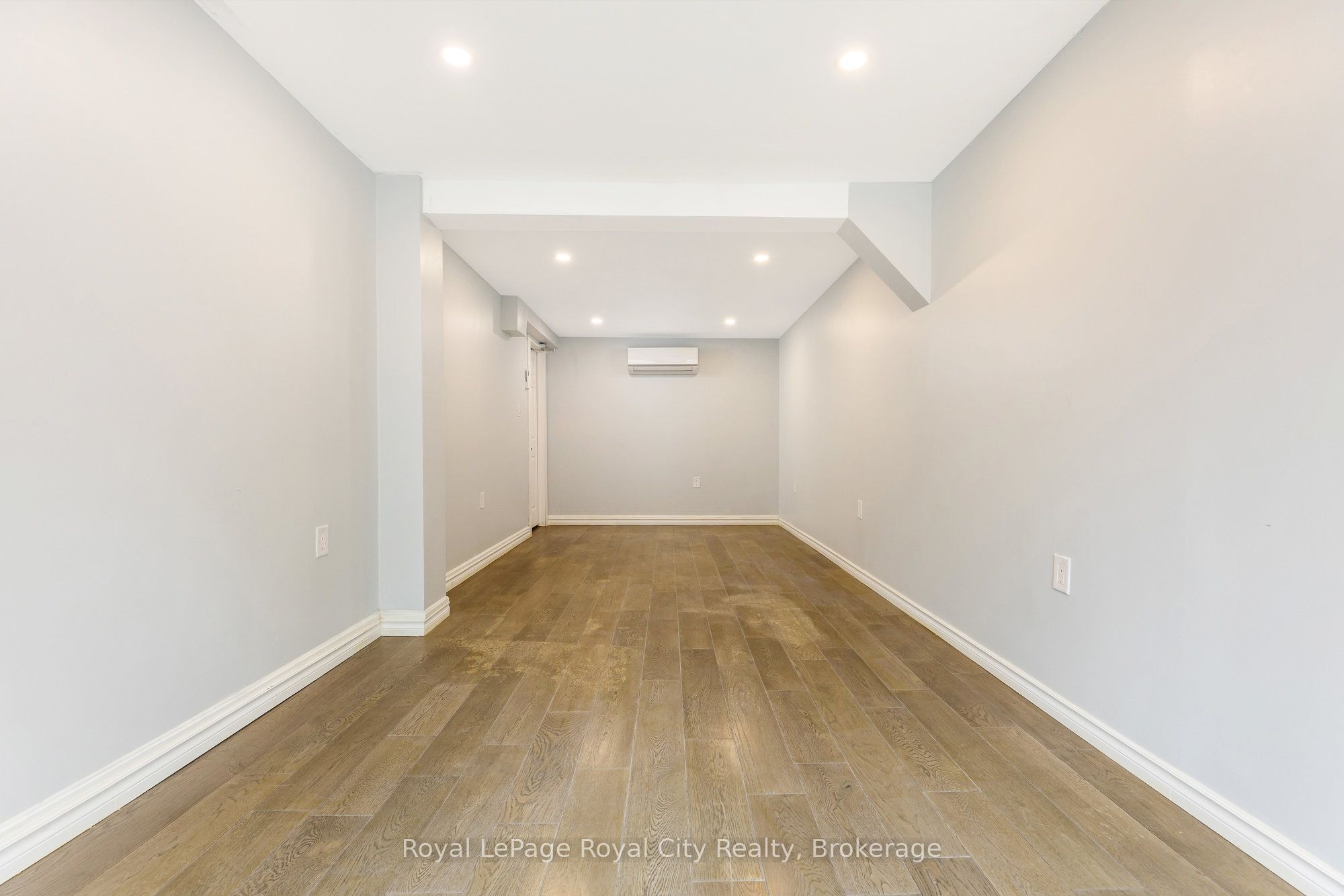 #unit D - 132 Main Street Property Photo 5