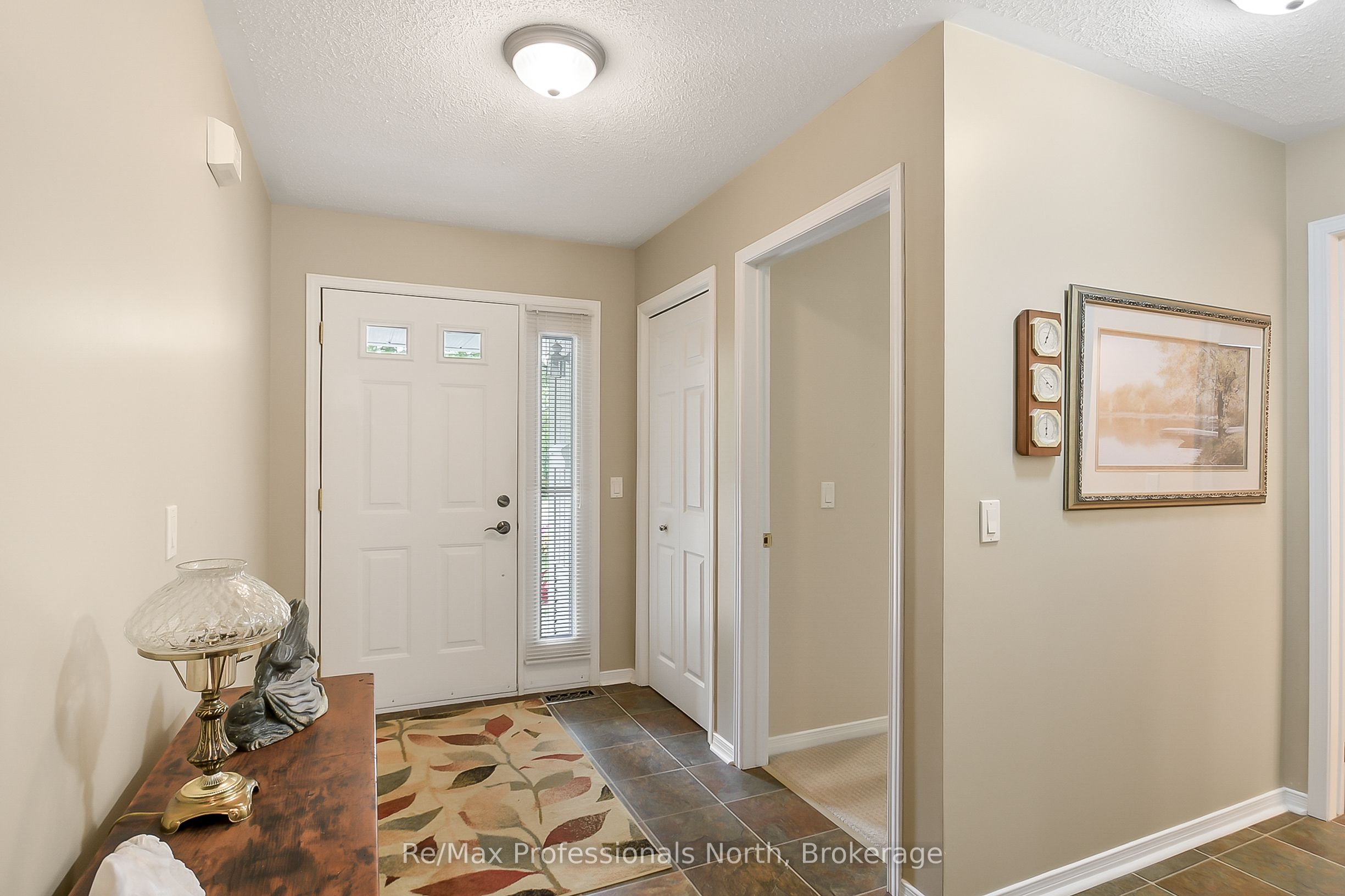 15 Pineridge Gate Property Photo 15