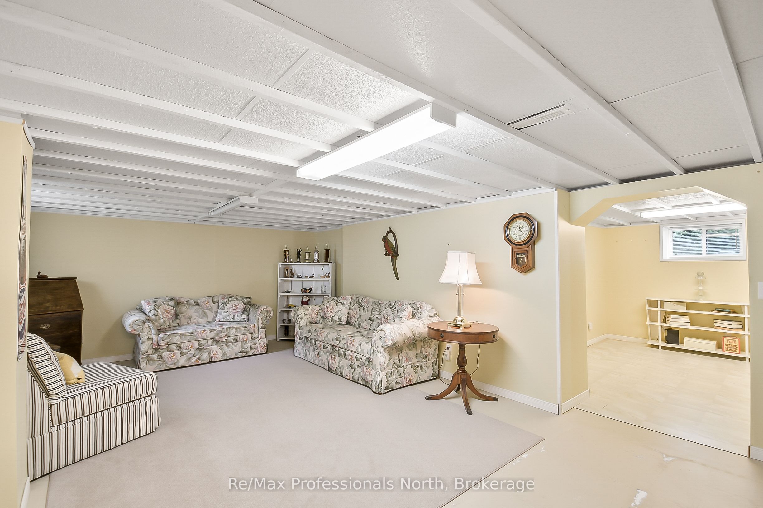 15 Pineridge Gate Property Photo 18