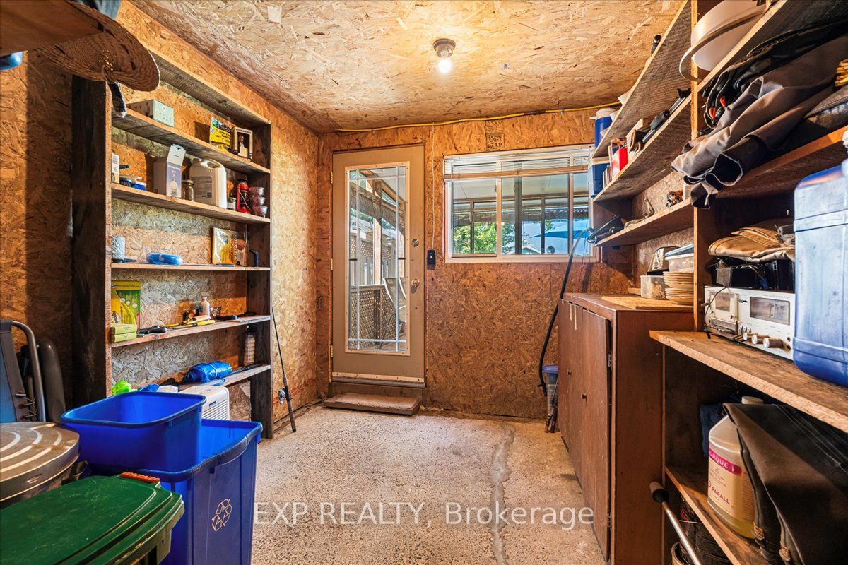 233 River Road Property Photo 28