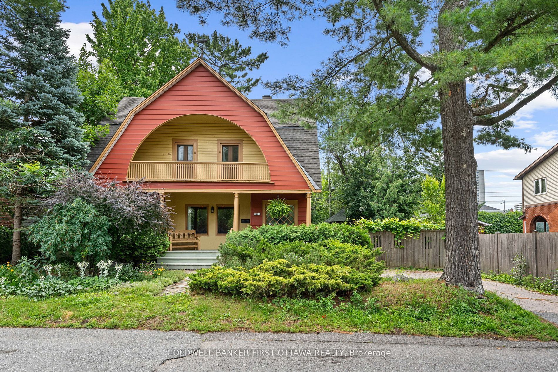 2704 Don Street Property Photo 2