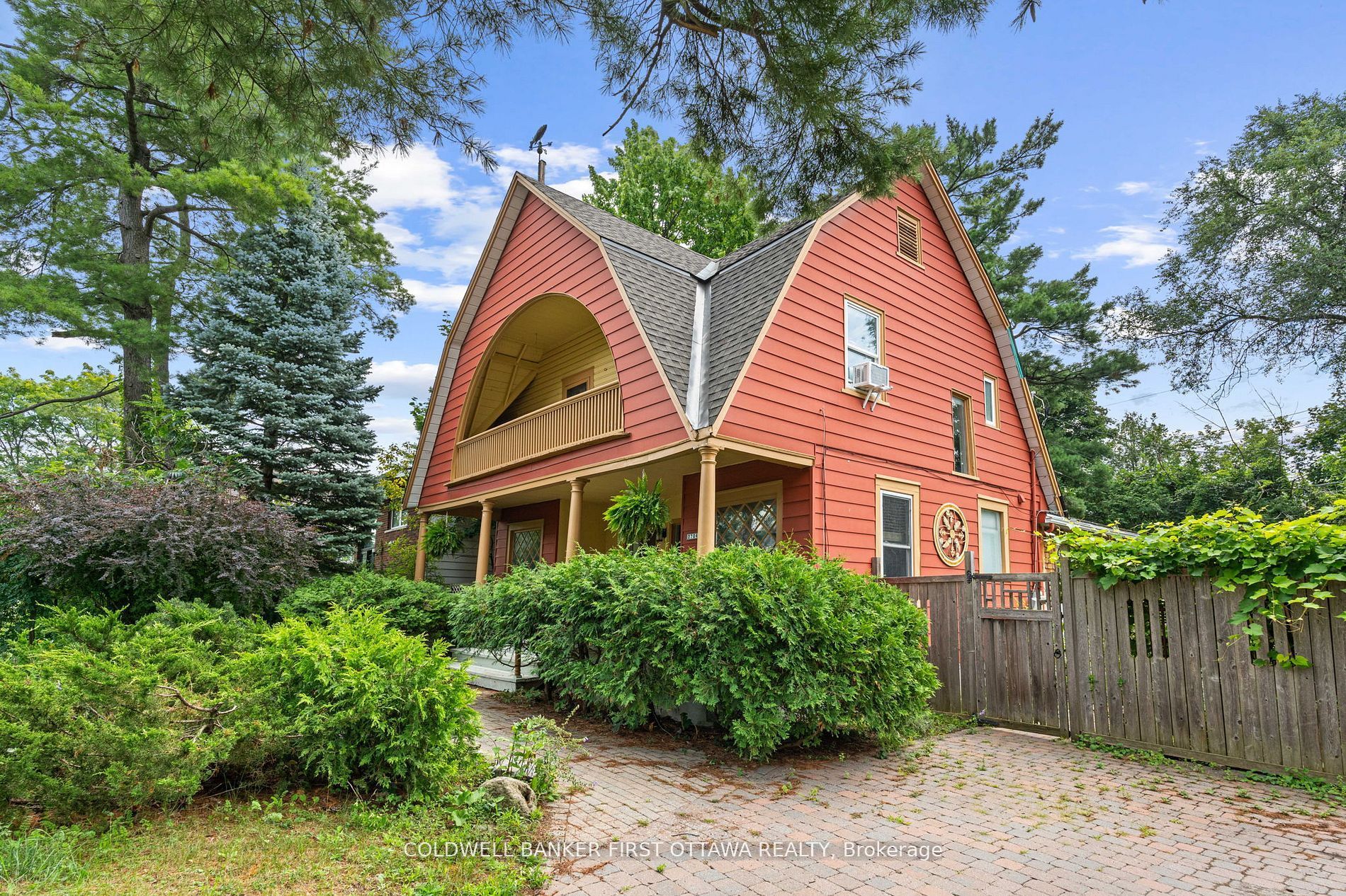 2704 Don Street Property Photo 4