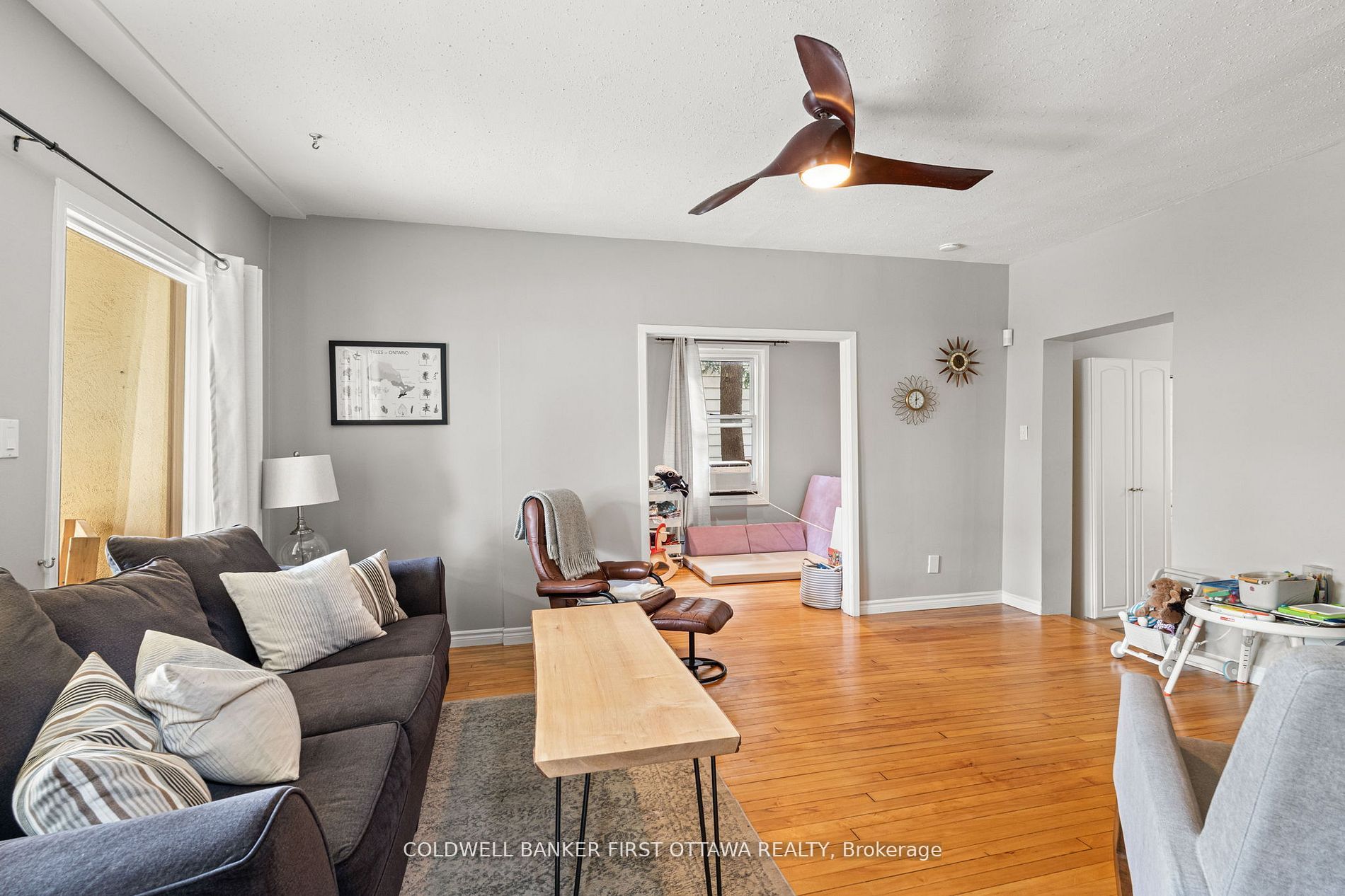 2704 Don Street Property Photo 9