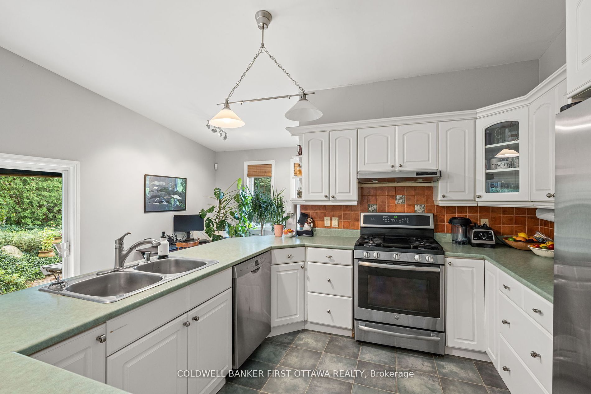 2704 Don Street Property Photo 15