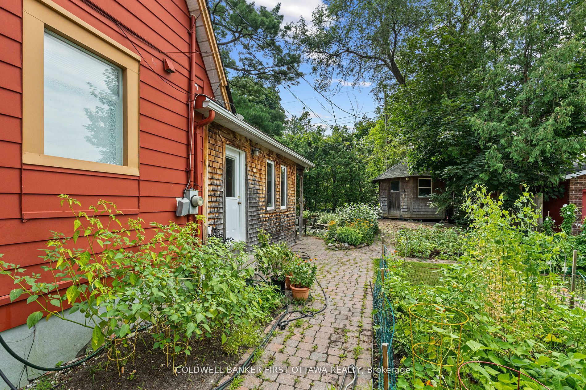 2704 Don Street Property Photo 28