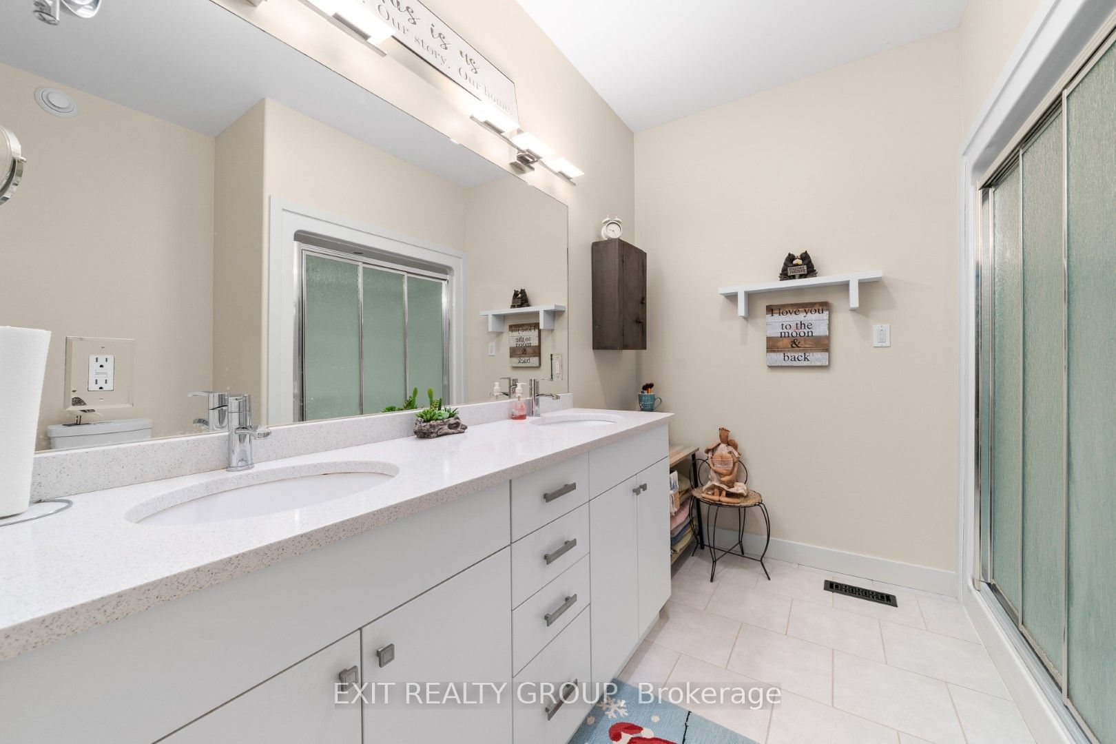 52 Aletha Drive Property Photo 18