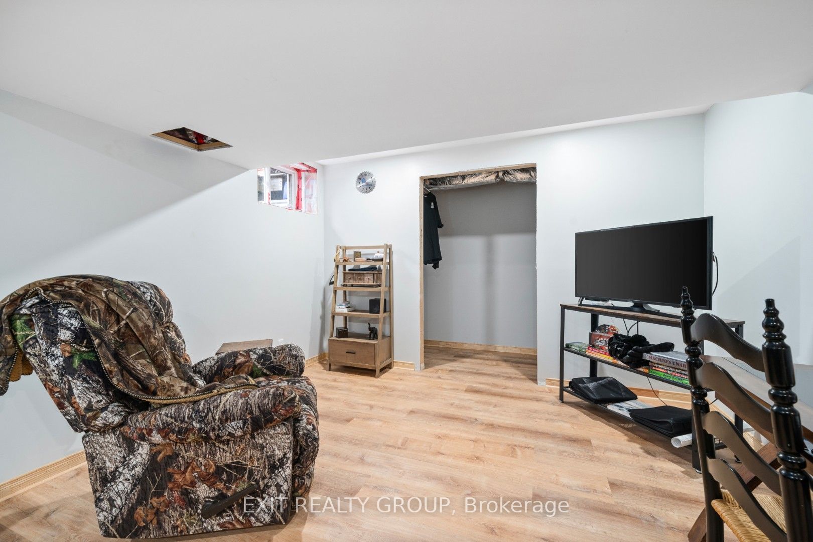 52 Aletha Drive Property Photo 38