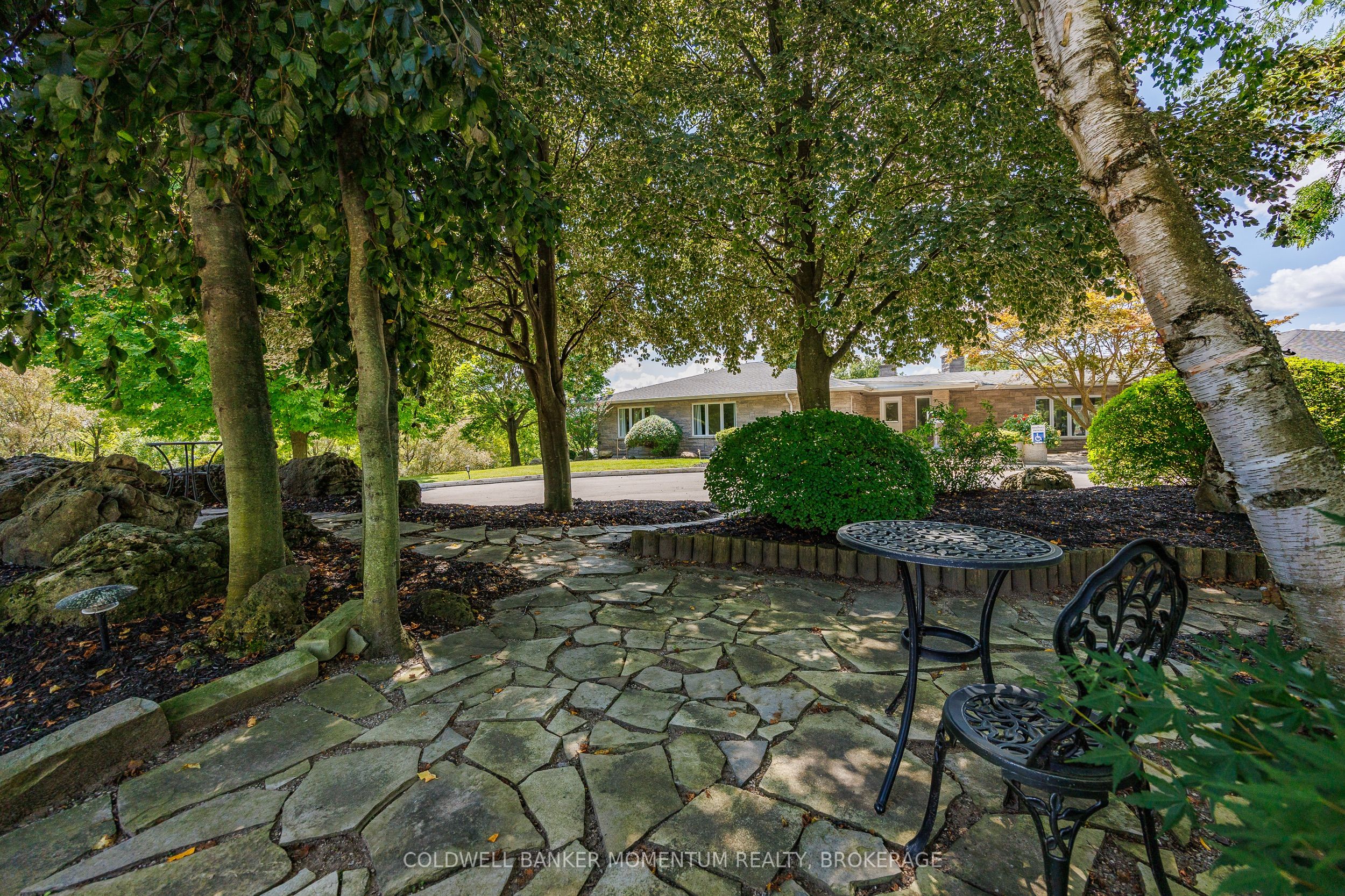 1285 Cockshutt Road N Property Image