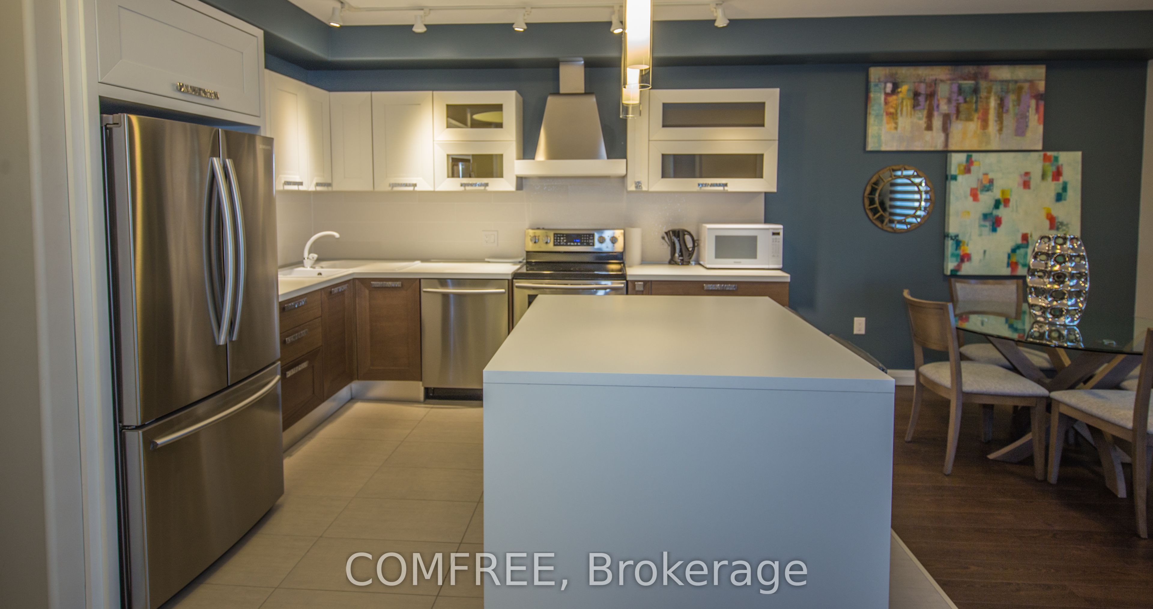 1310 Nesbitt Drive 703 Property Photo 3