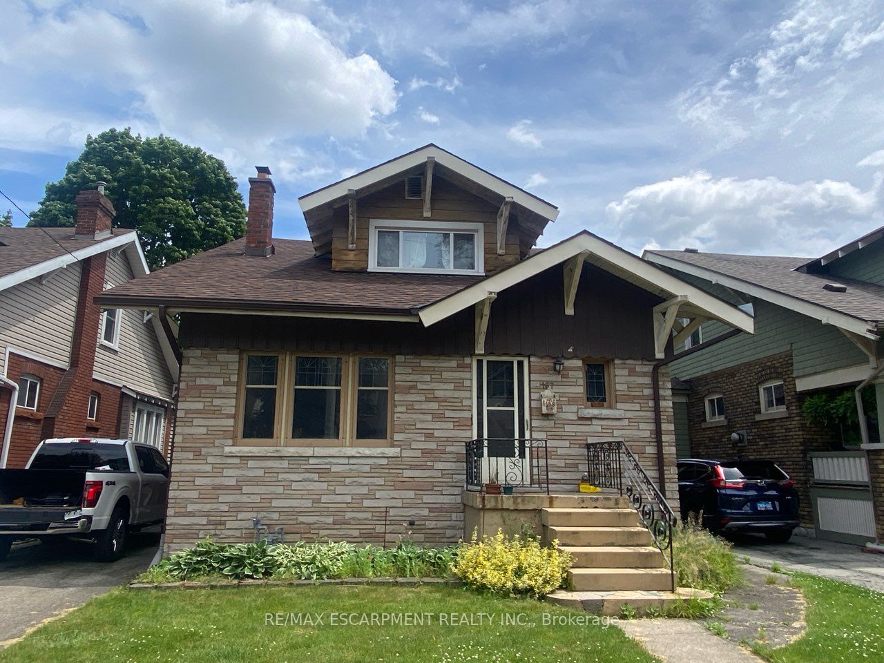 167 BALMORAL Avenue S Property Photo 1