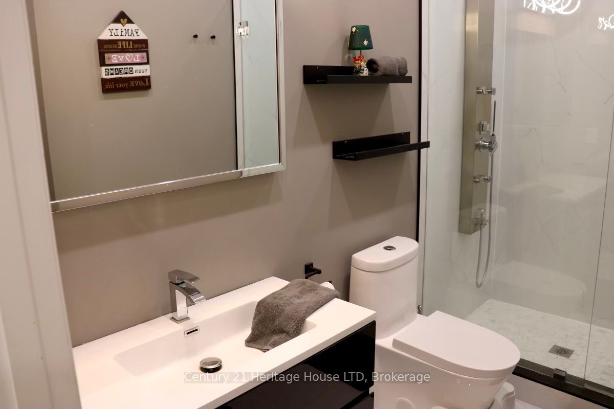 9785 Niagara River Parkway Property Photo 35