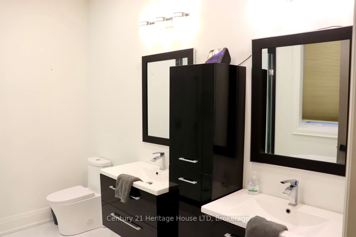 9785 Niagara River Parkway Property Photo 38