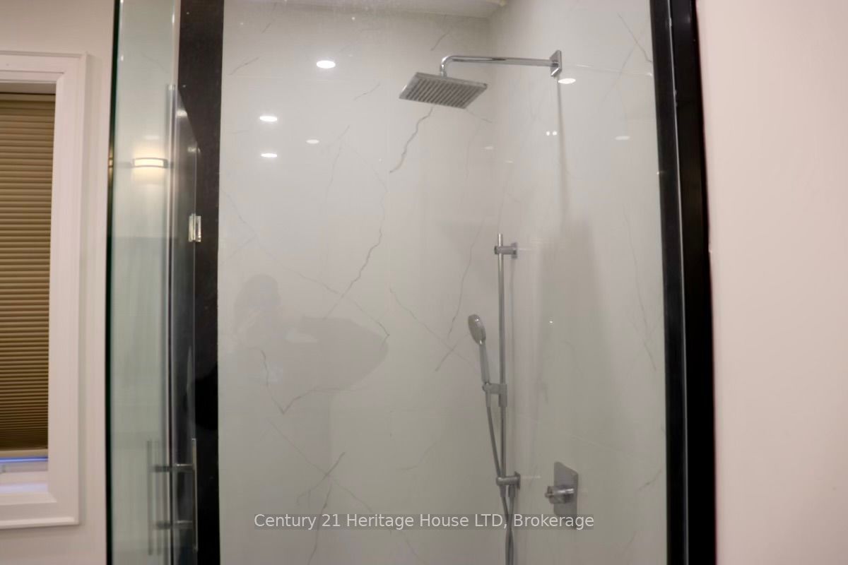 9785 Niagara River Parkway Property Photo 40