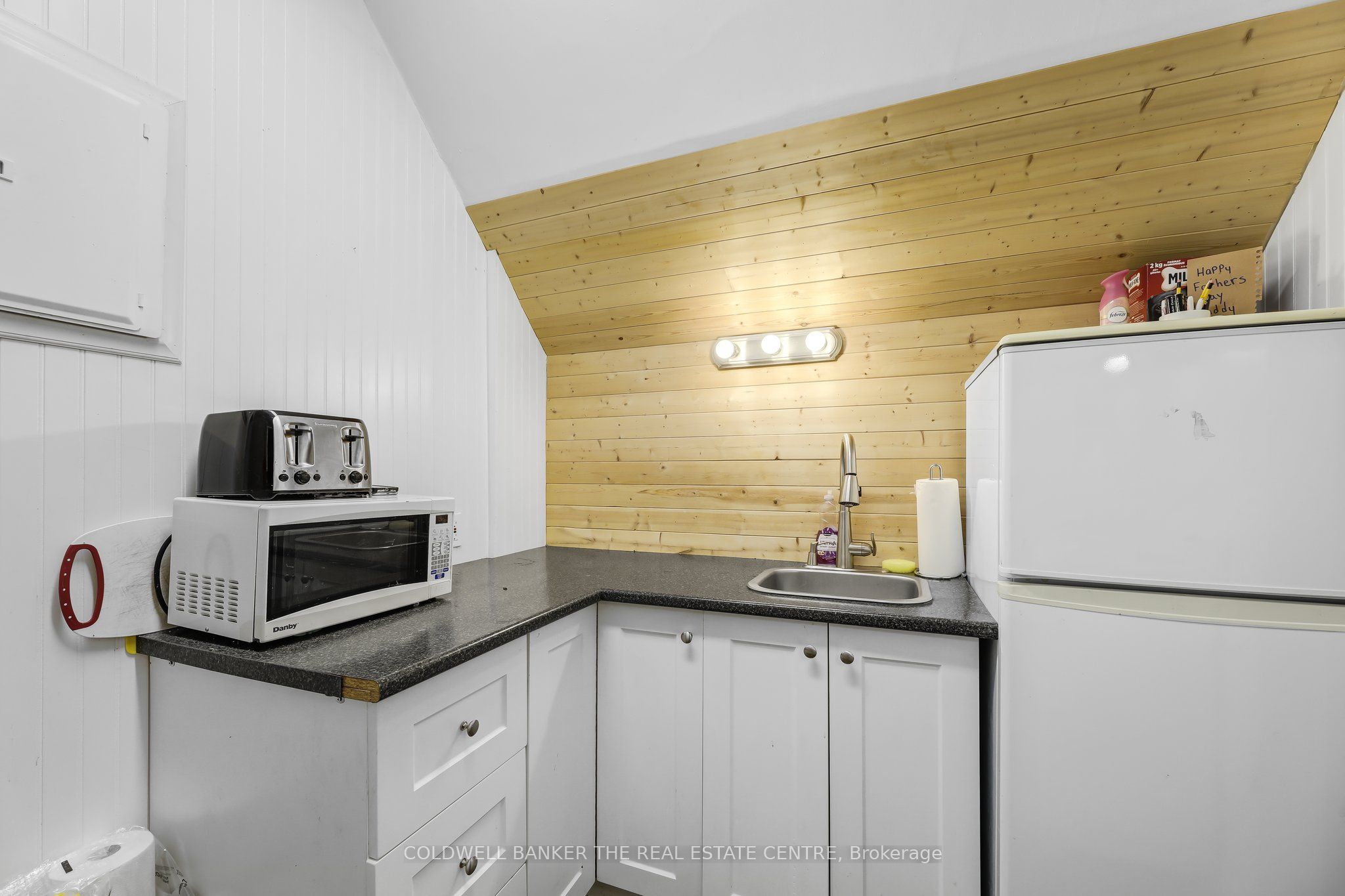 281 Egerton Street Property Photo 27