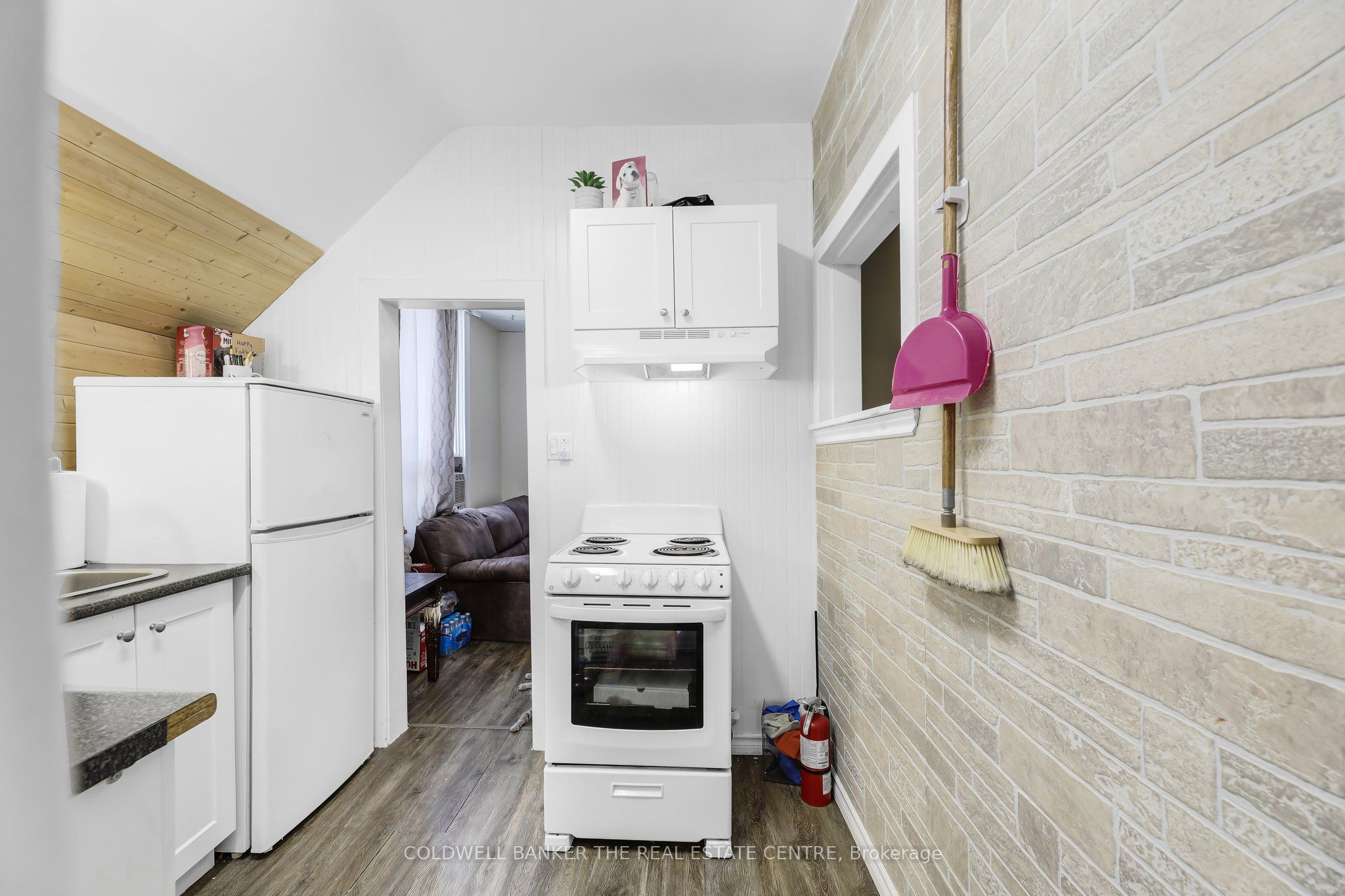 281 Egerton Street Property Photo 29