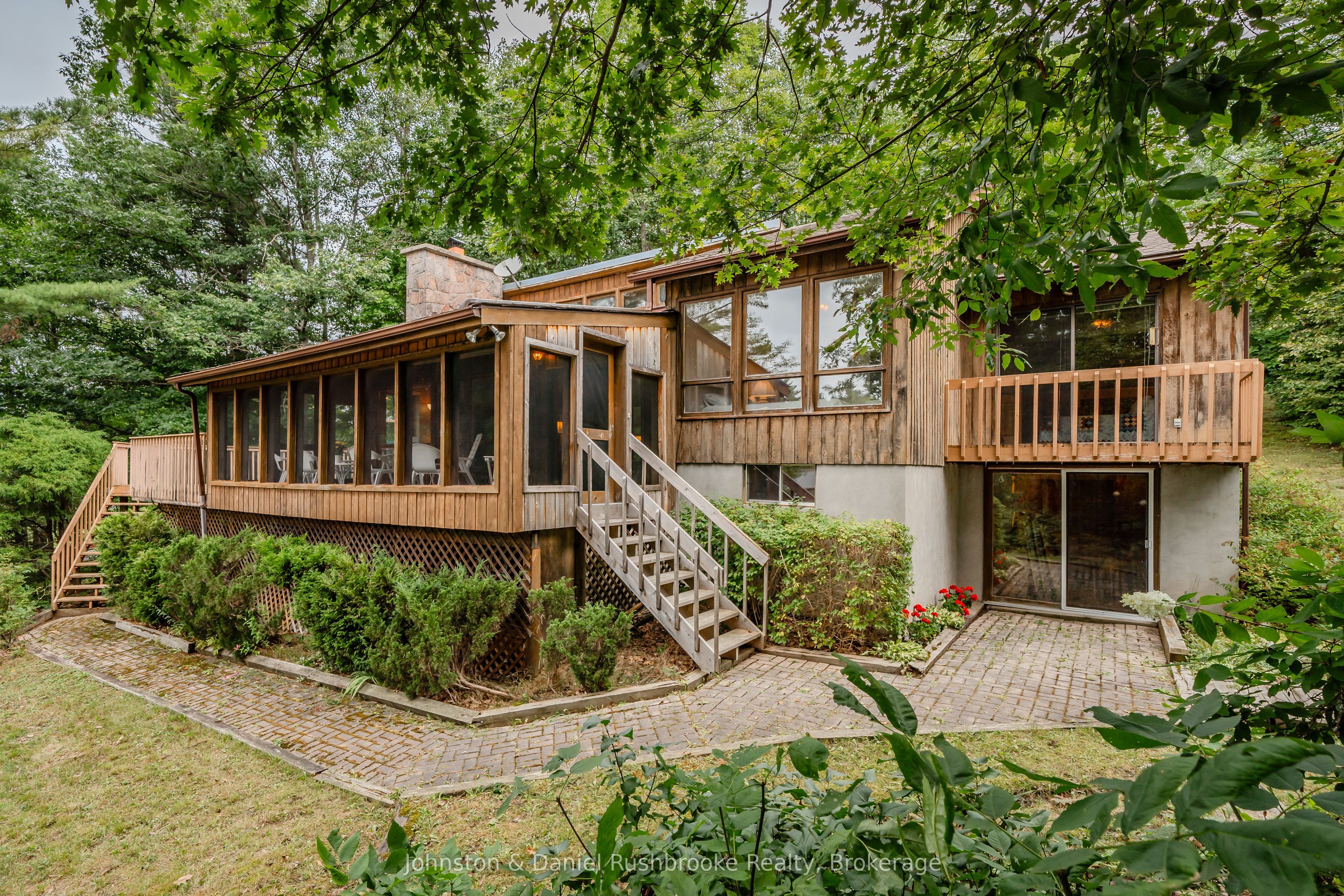 9 Elsasser Road Property Photo 1