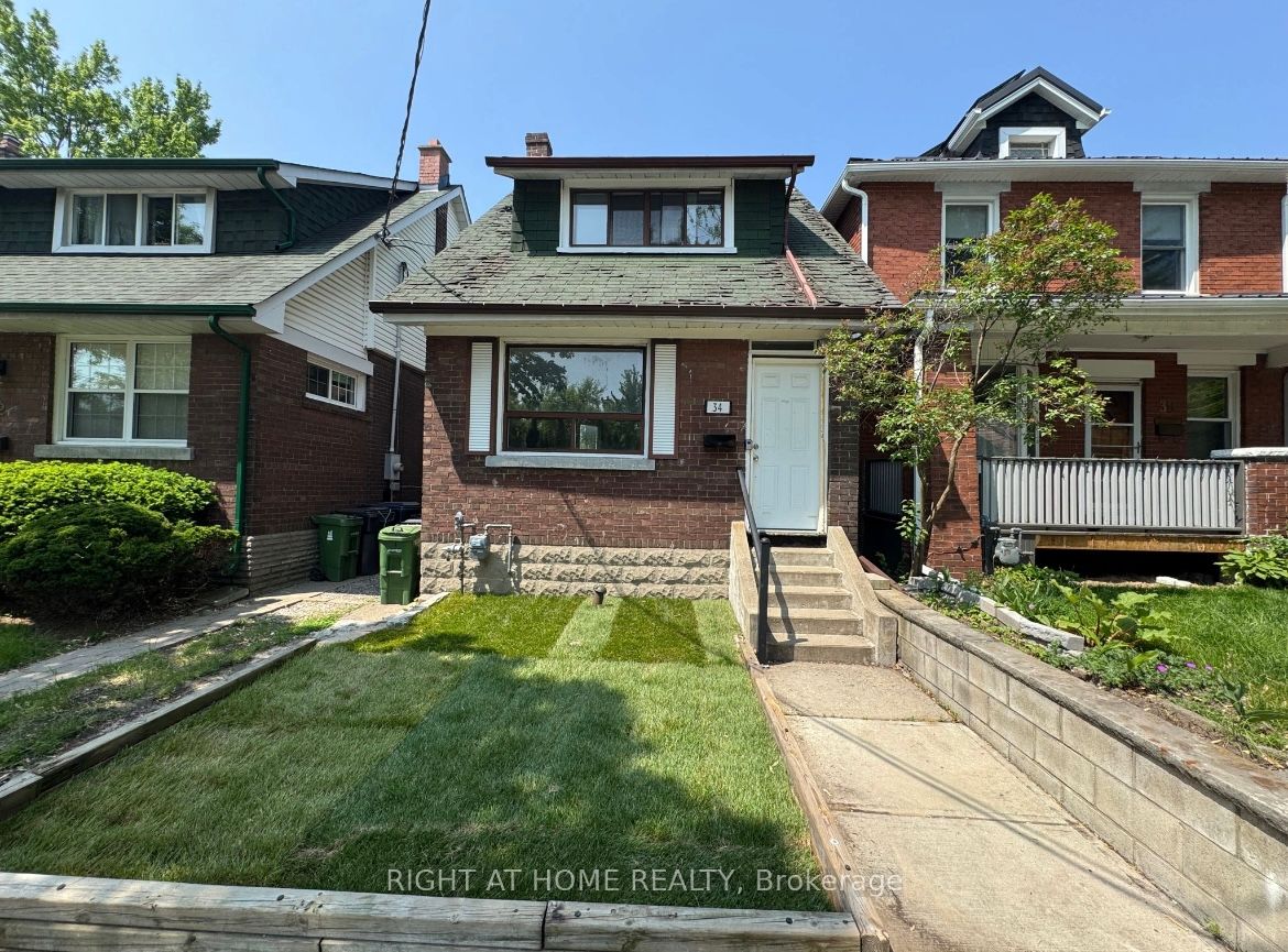 34 Woodington Avenue Property Photo 1