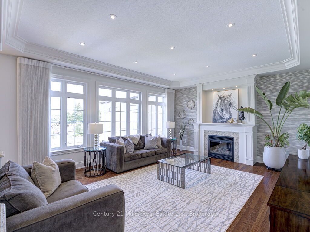 214 Jerseyville Road Property Photo 13