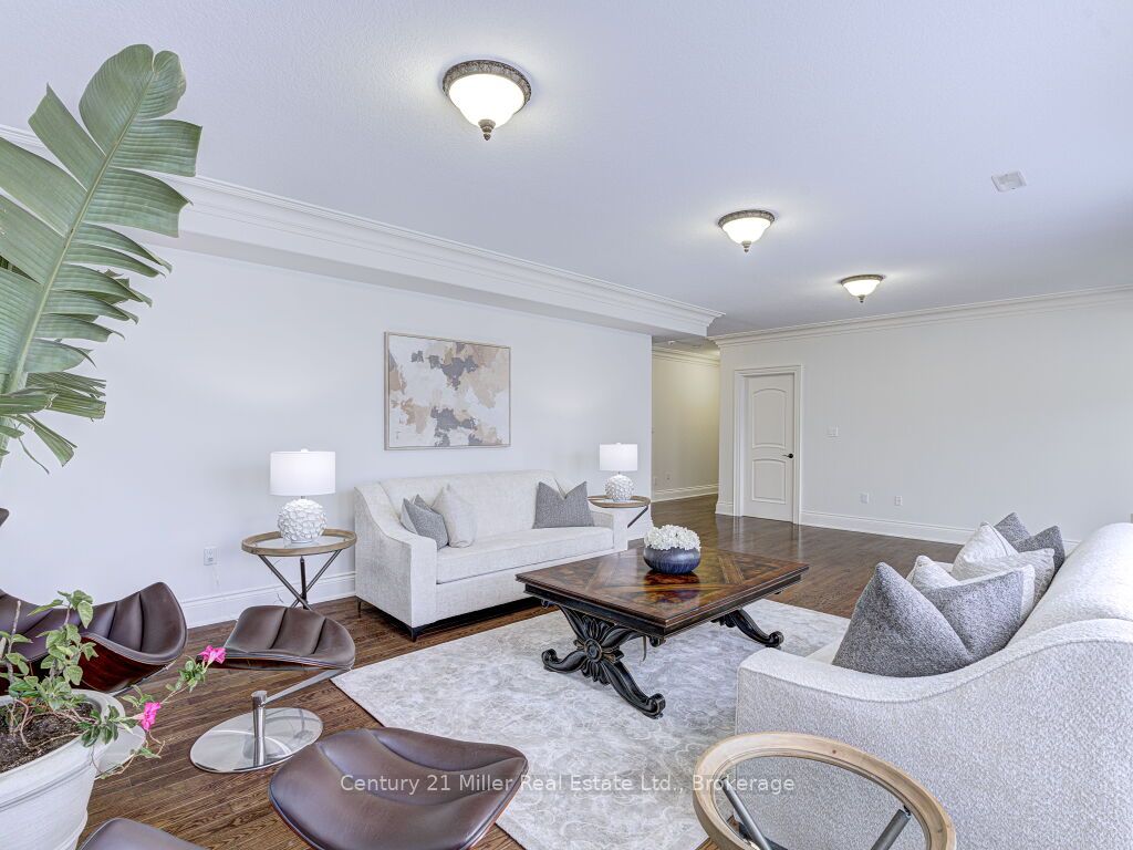 214 Jerseyville Road Property Photo 23