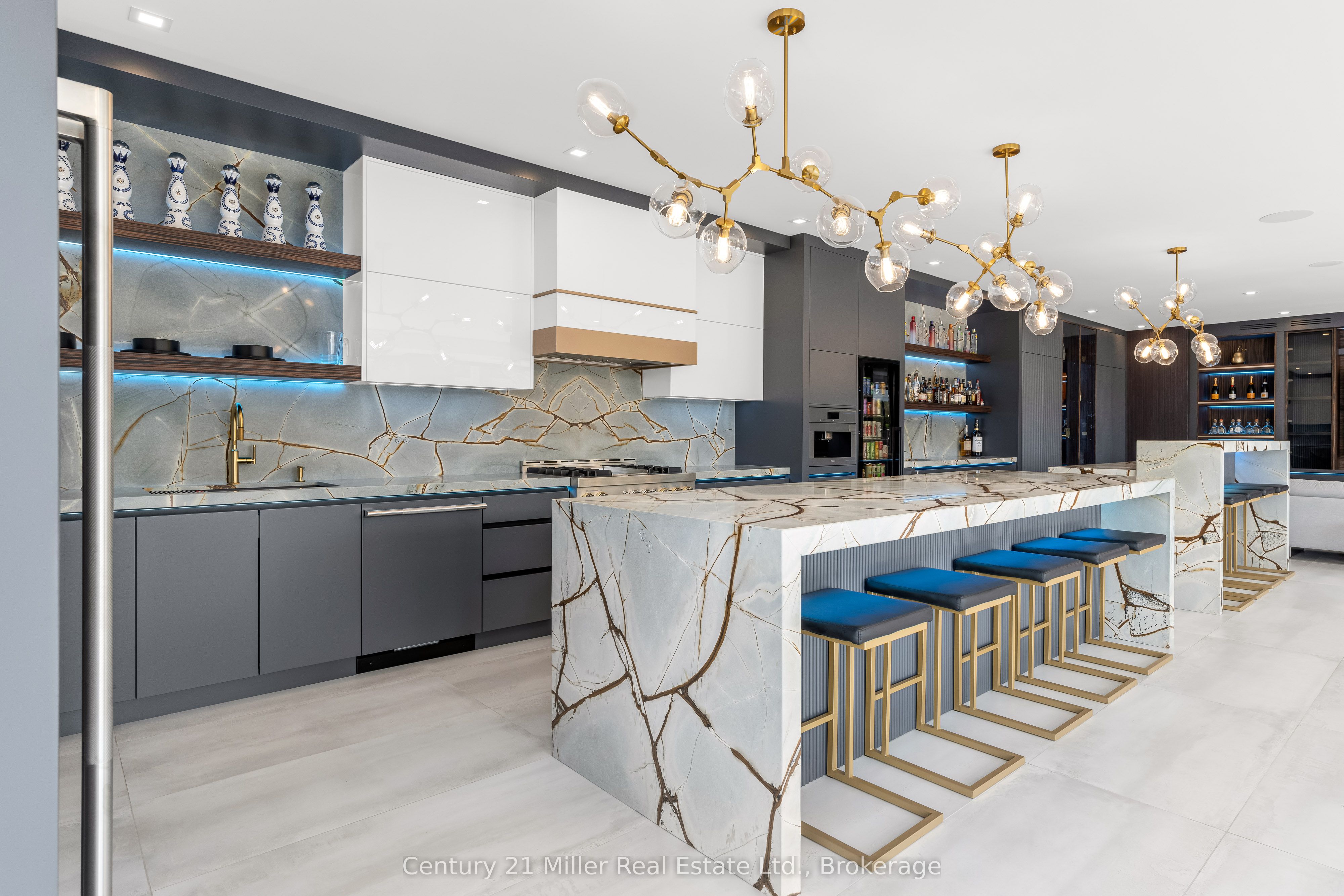 214 Jerseyville Road Property Photo 27