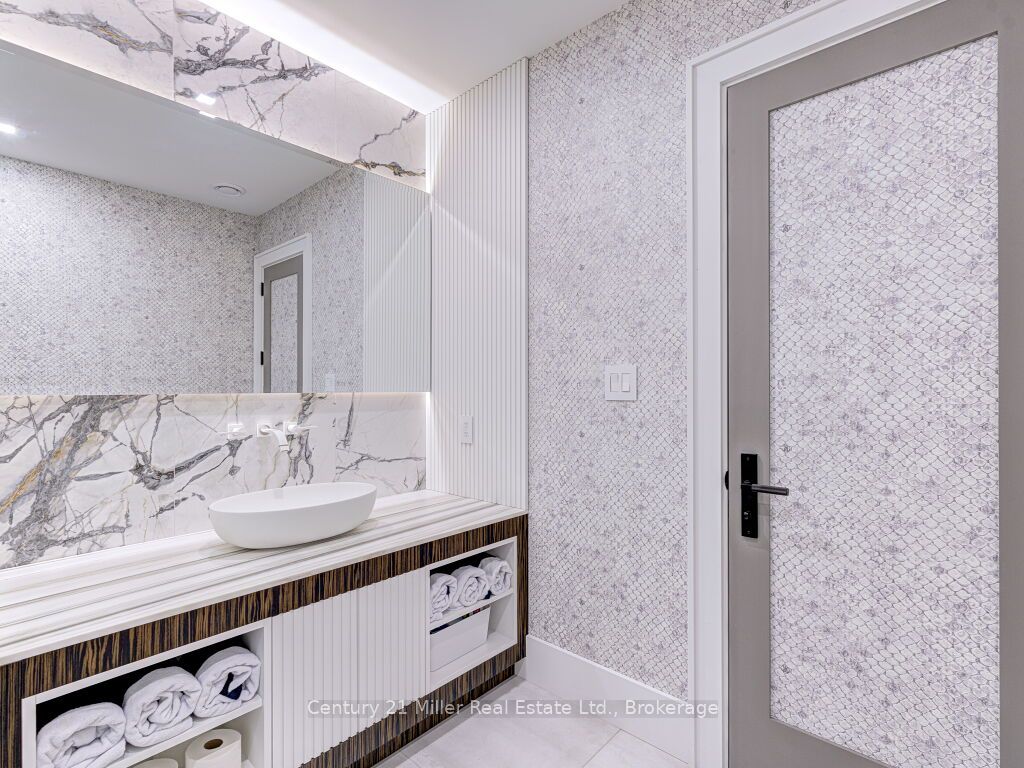 214 Jerseyville Road Property Photo 34