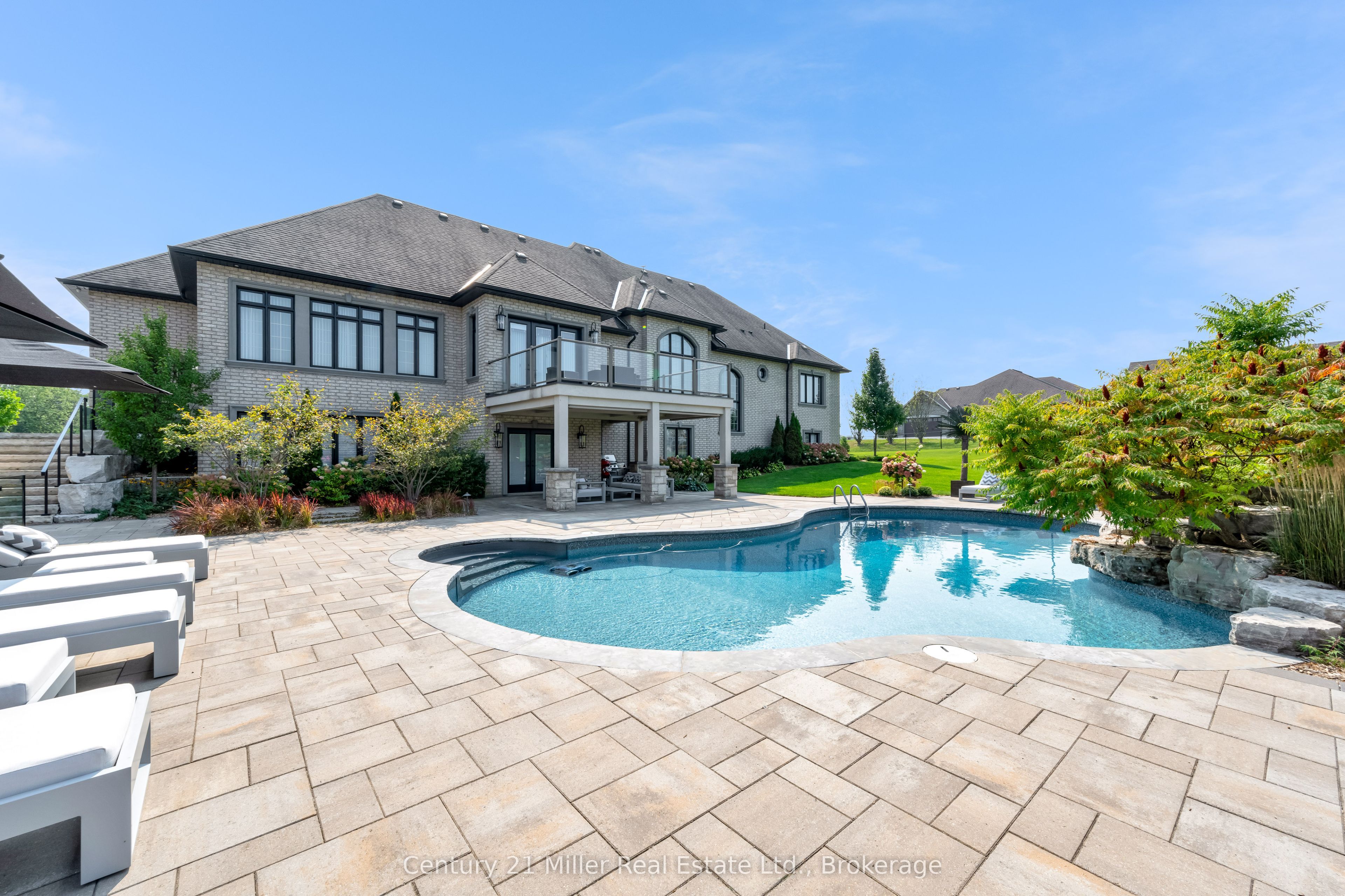 214 Jerseyville Road Property Photo 40