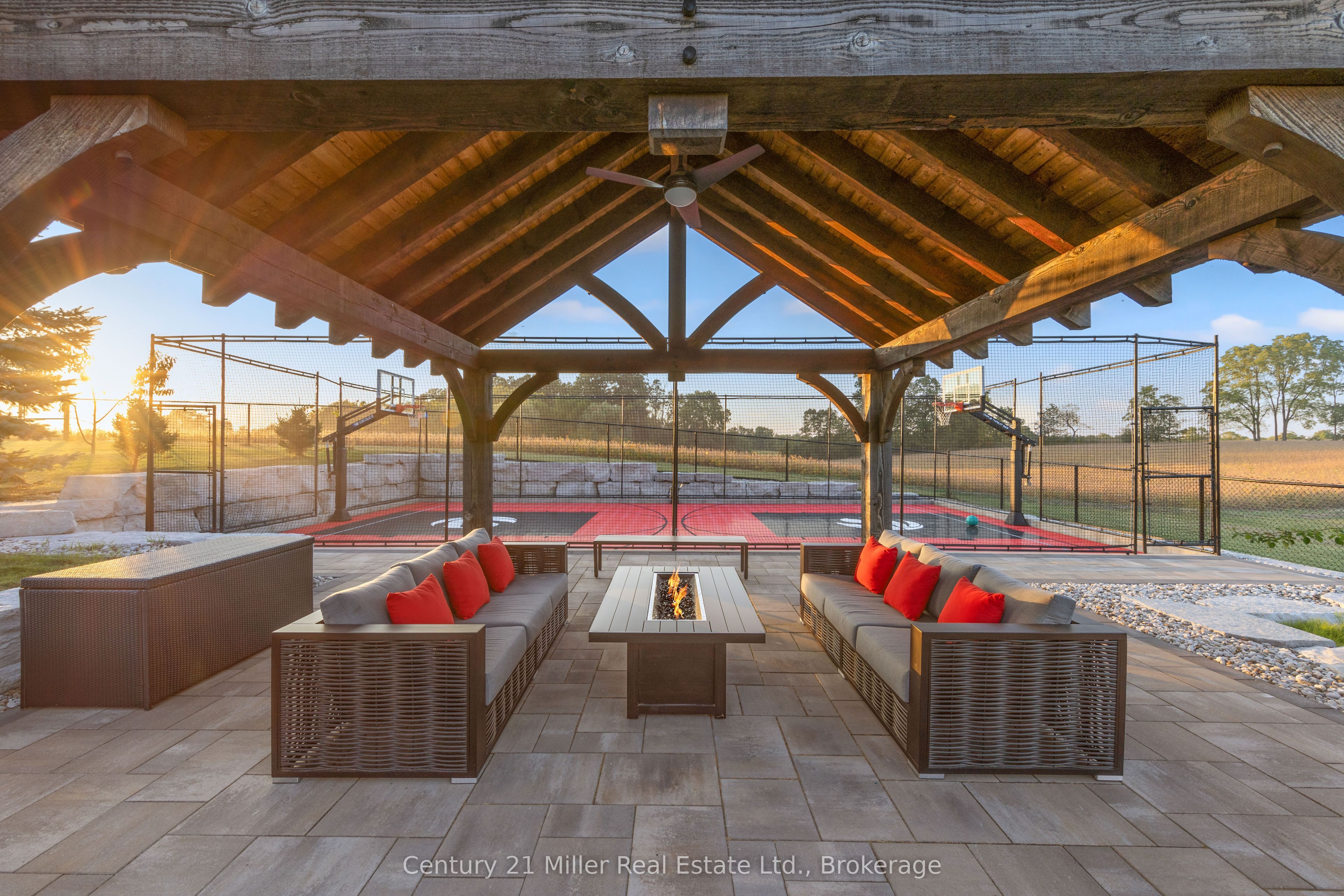 214 Jerseyville Road Property Photo 45