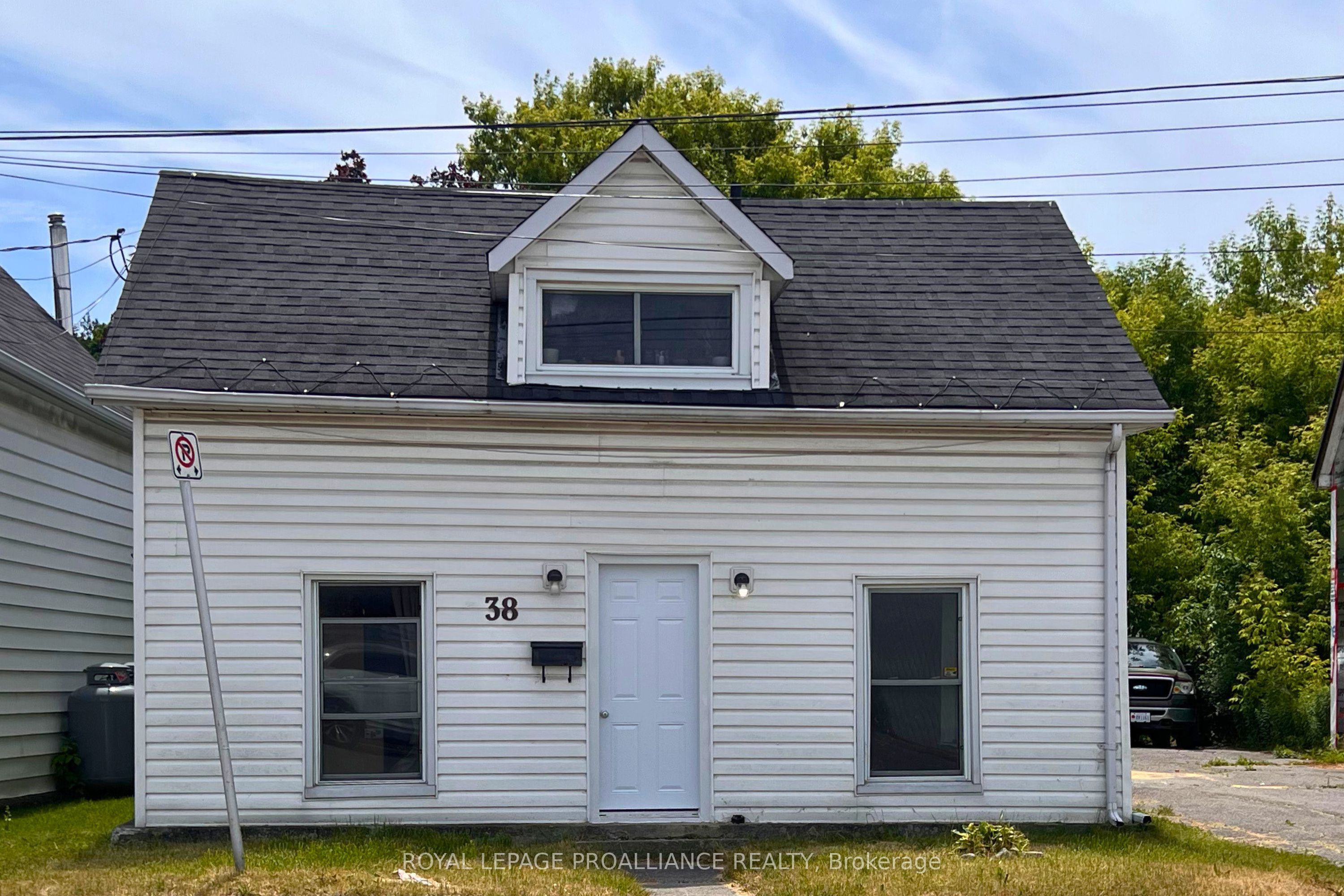 38 Stanley Street Property Photo 1