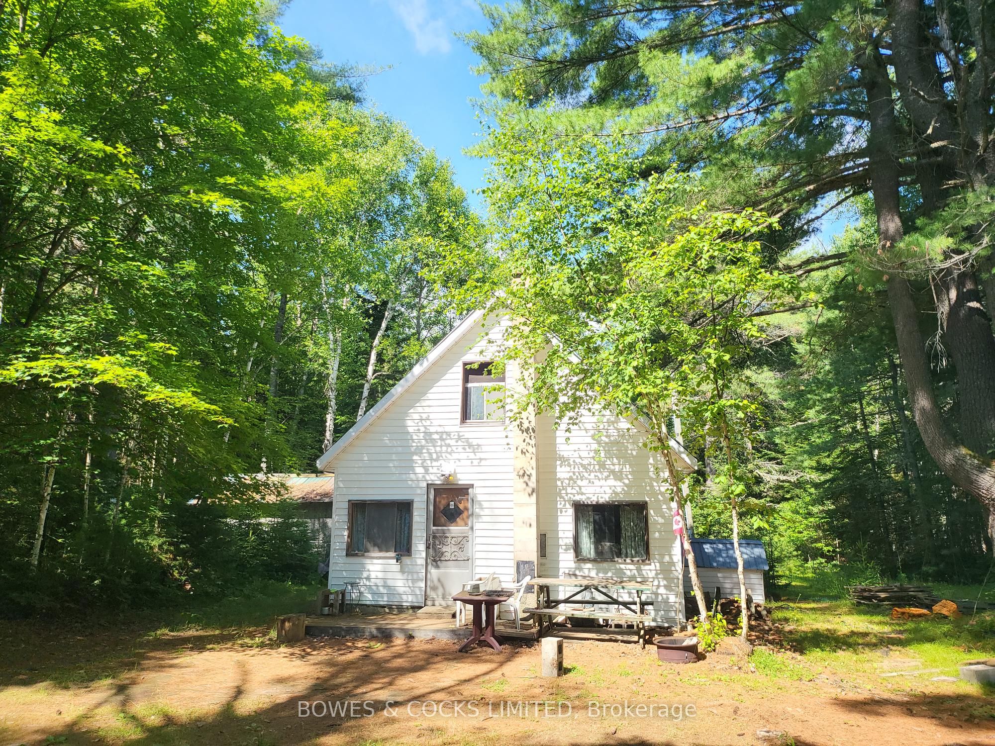 24 Robinson Road Property Photo 1